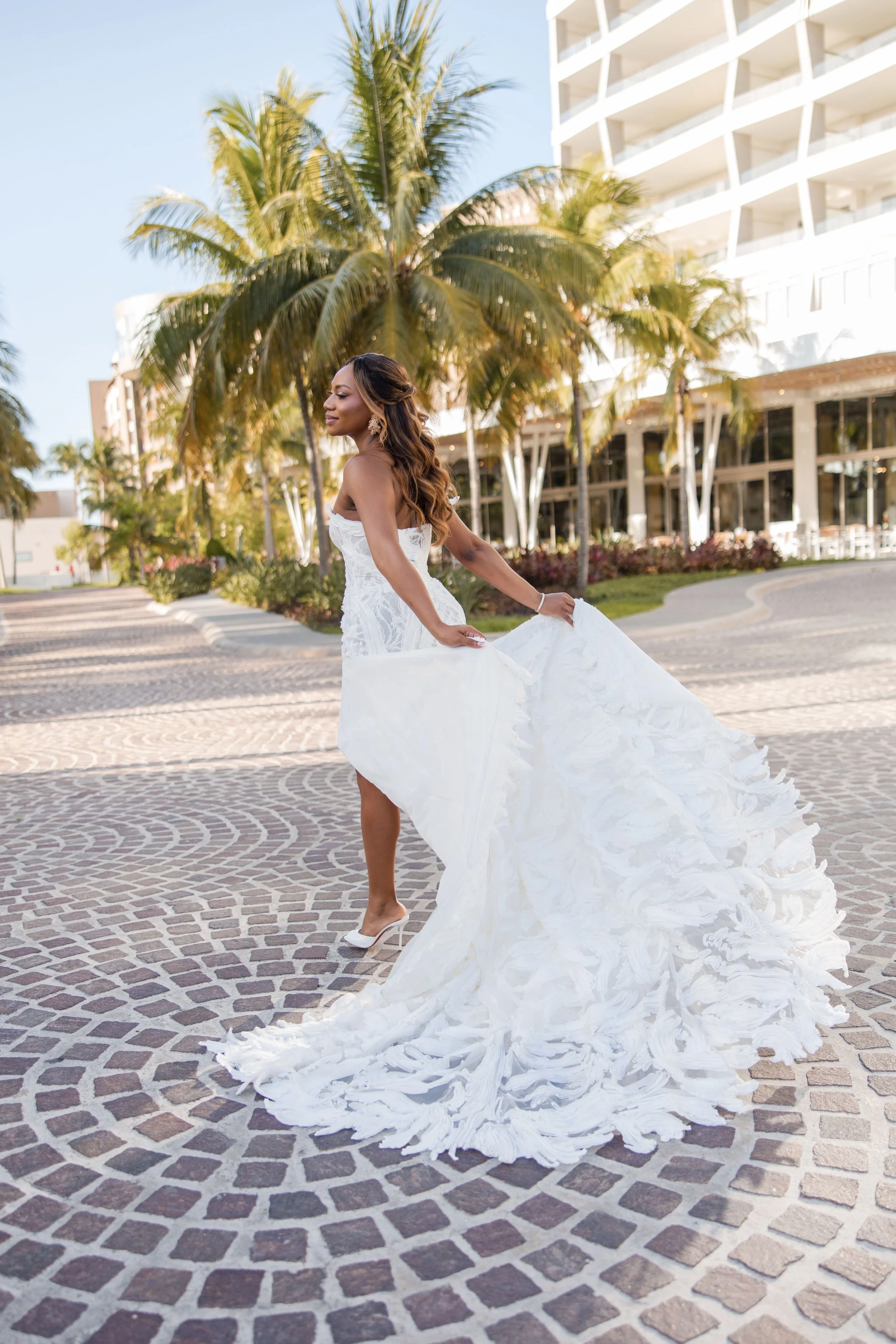 Tipping Destination Wedding Vendors in Garza Blanca