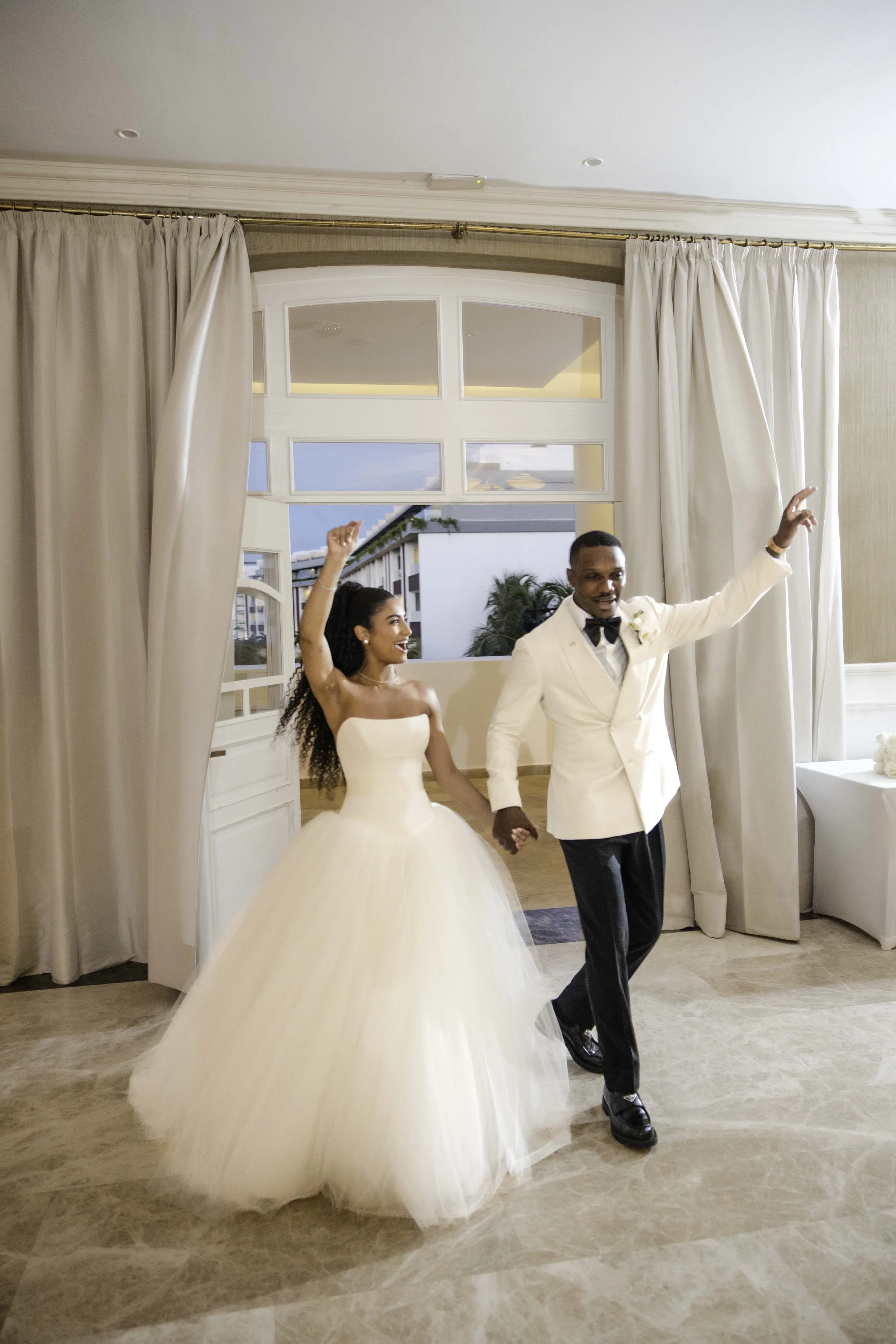 Wedding at Majestic Elegance Costa Mujeres photographed by Arch Wedding Studio