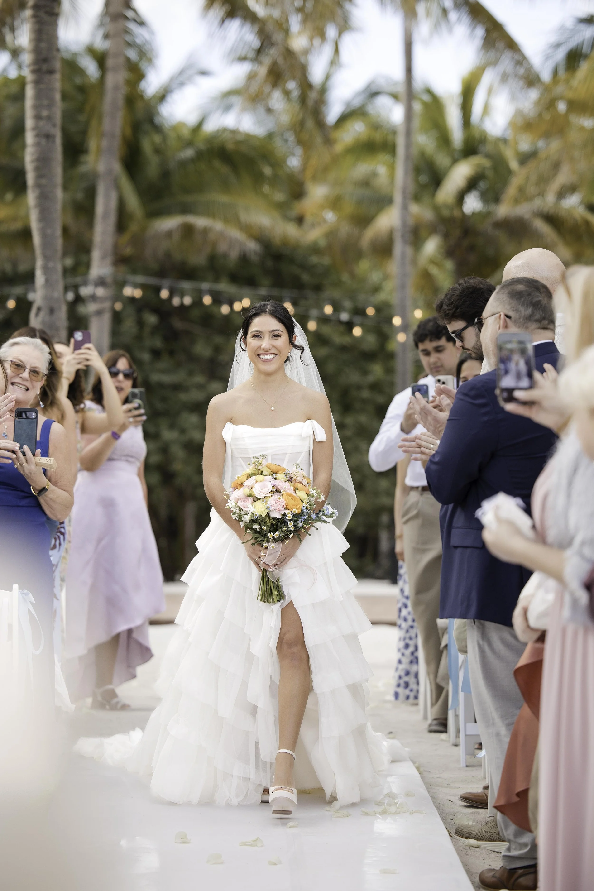 Handling Language Barriers with Your Destination Wedding Vendors in Cancun