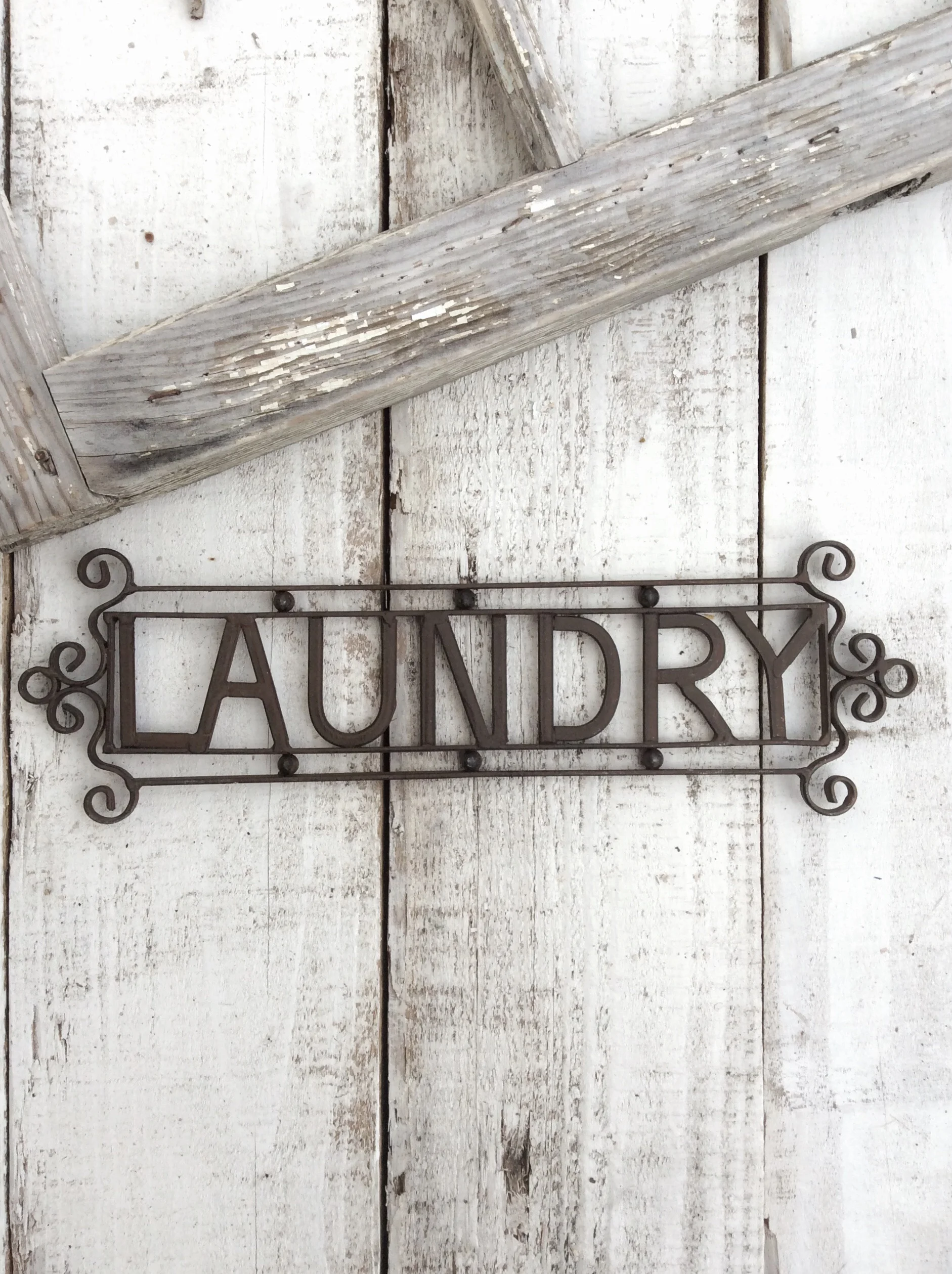 Metal Laundry Sign 