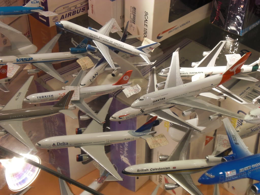 Several of the planes.... .THE PLANES!
