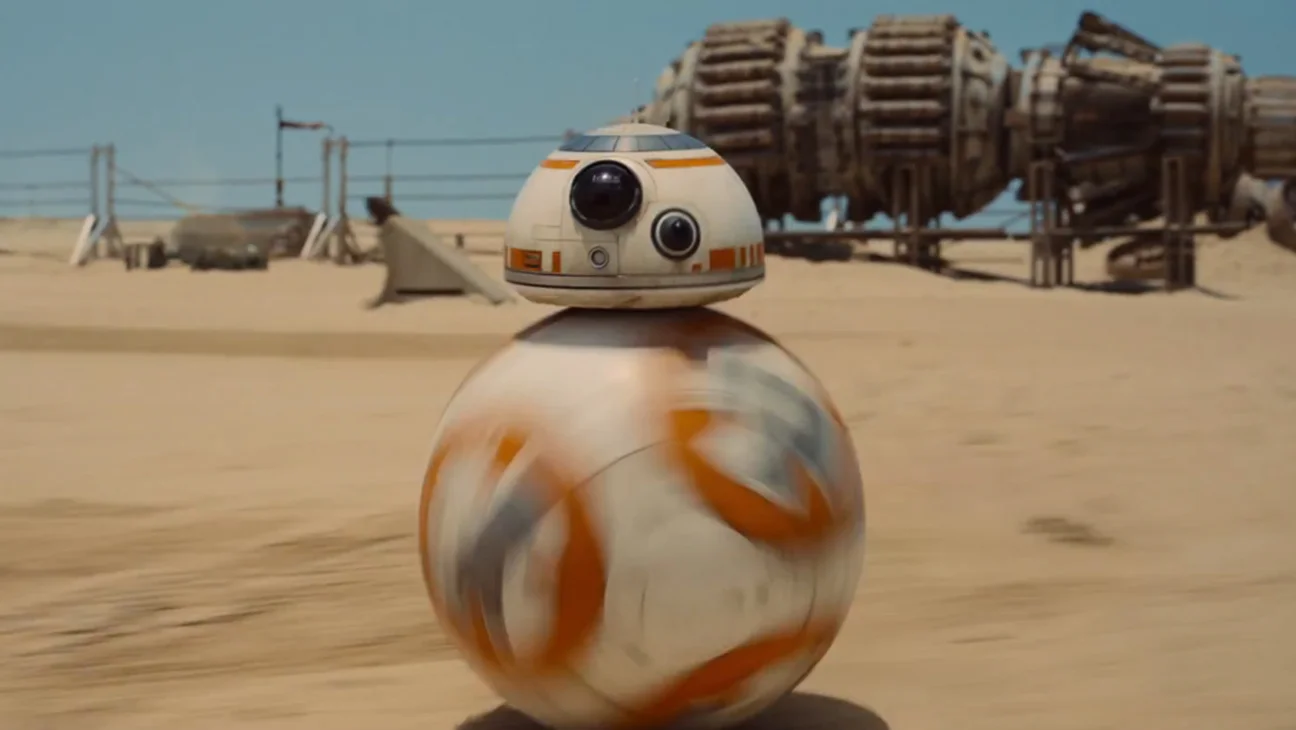 “The Force Awakens” Cast and Crew Talk About Using IMAX in the New Star Wars Movie