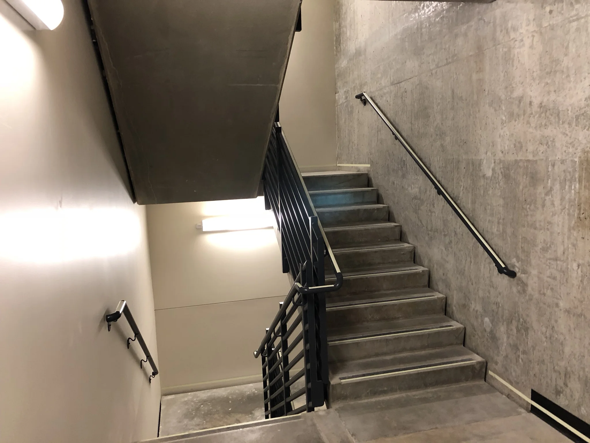 255 King.standard.IMG_1439.jpg