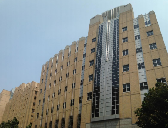 UW Research & Technology Bldg