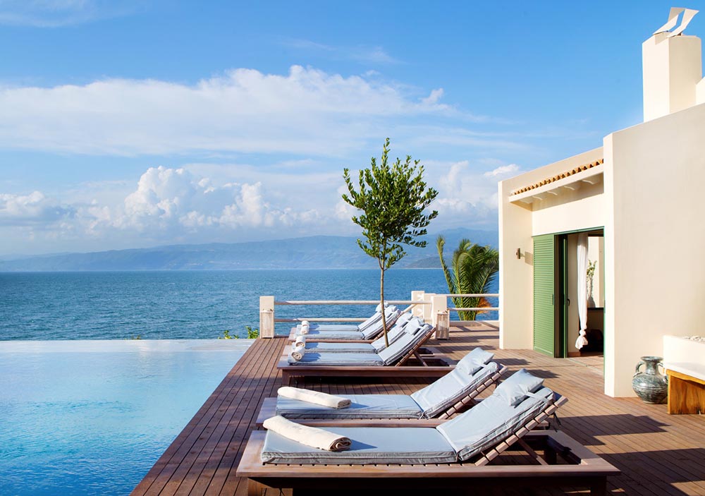The-Villa-Amalia-Courtyard-Pool69.jpg