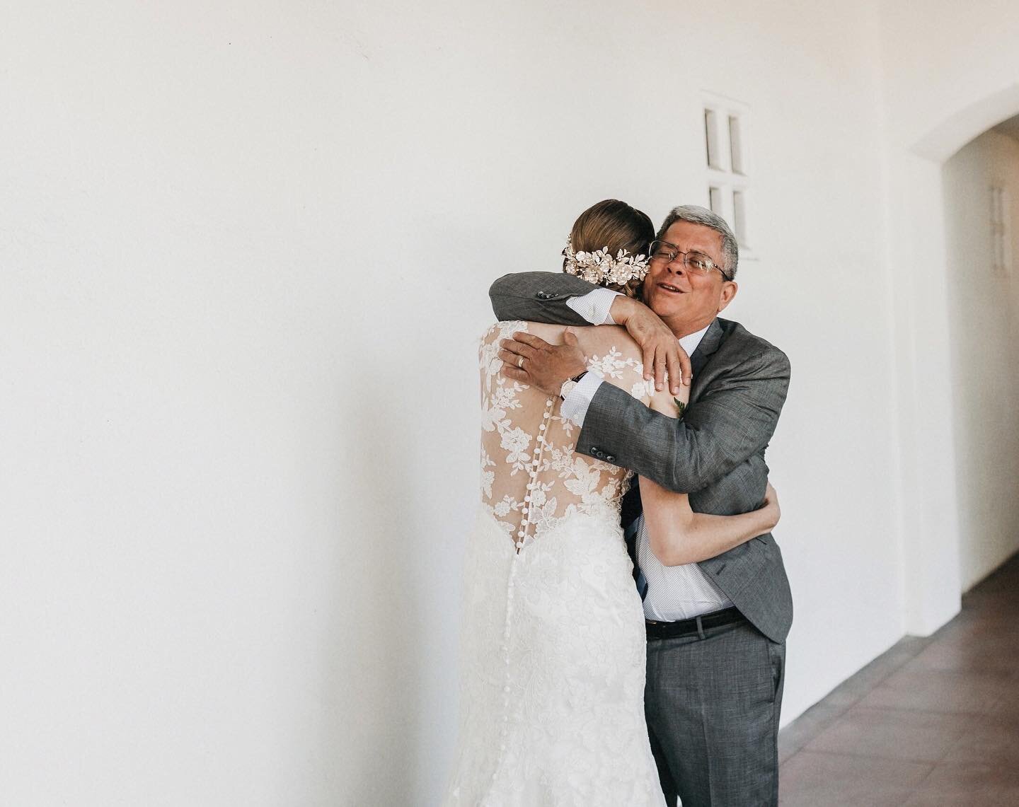 I love the first look between a bride and her dad. You get the most adorable reaction that just make you feel warm and fuzzy.