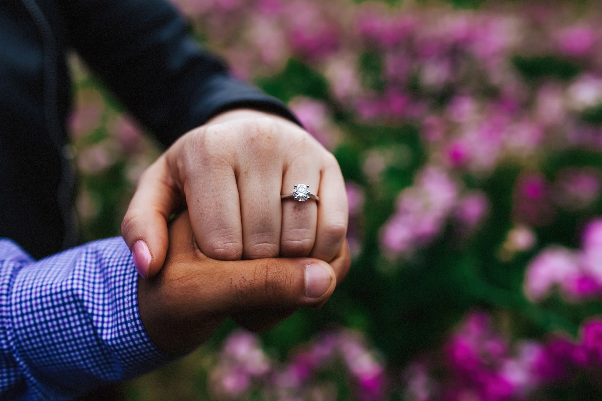 Seattle Engagement Session | Simple Diamond Engagement Ring