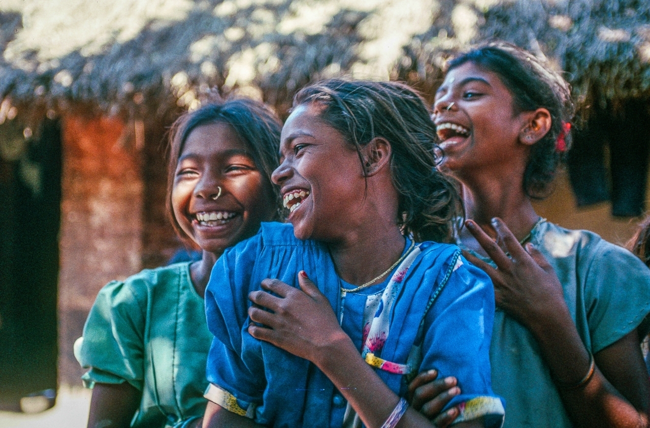 W. Bengali Village Girls Share A Great Laugh