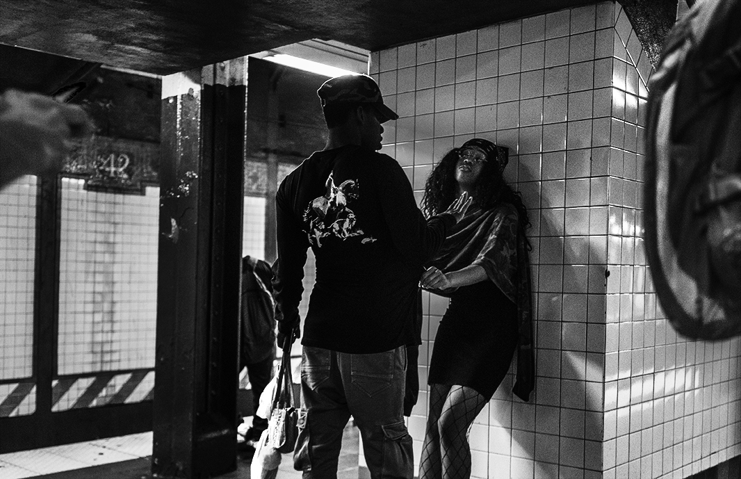 NYC_Subway_Young_Lovers_2017-005.jpg