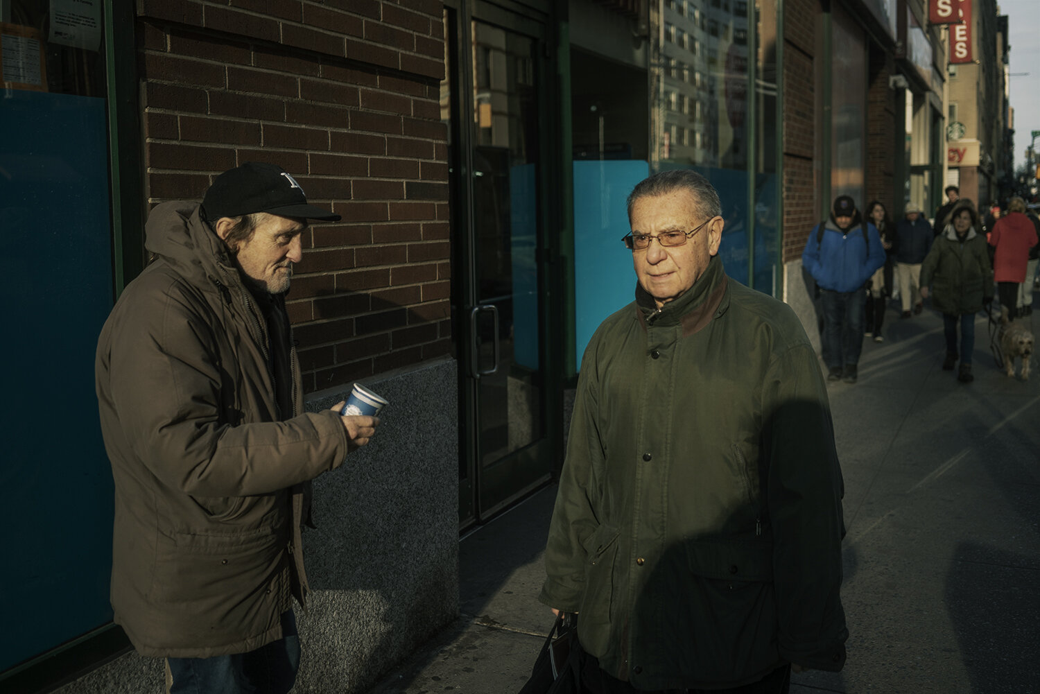 NYC_Street_2018_Old_Man_Begging_and_Friend-006.jpg