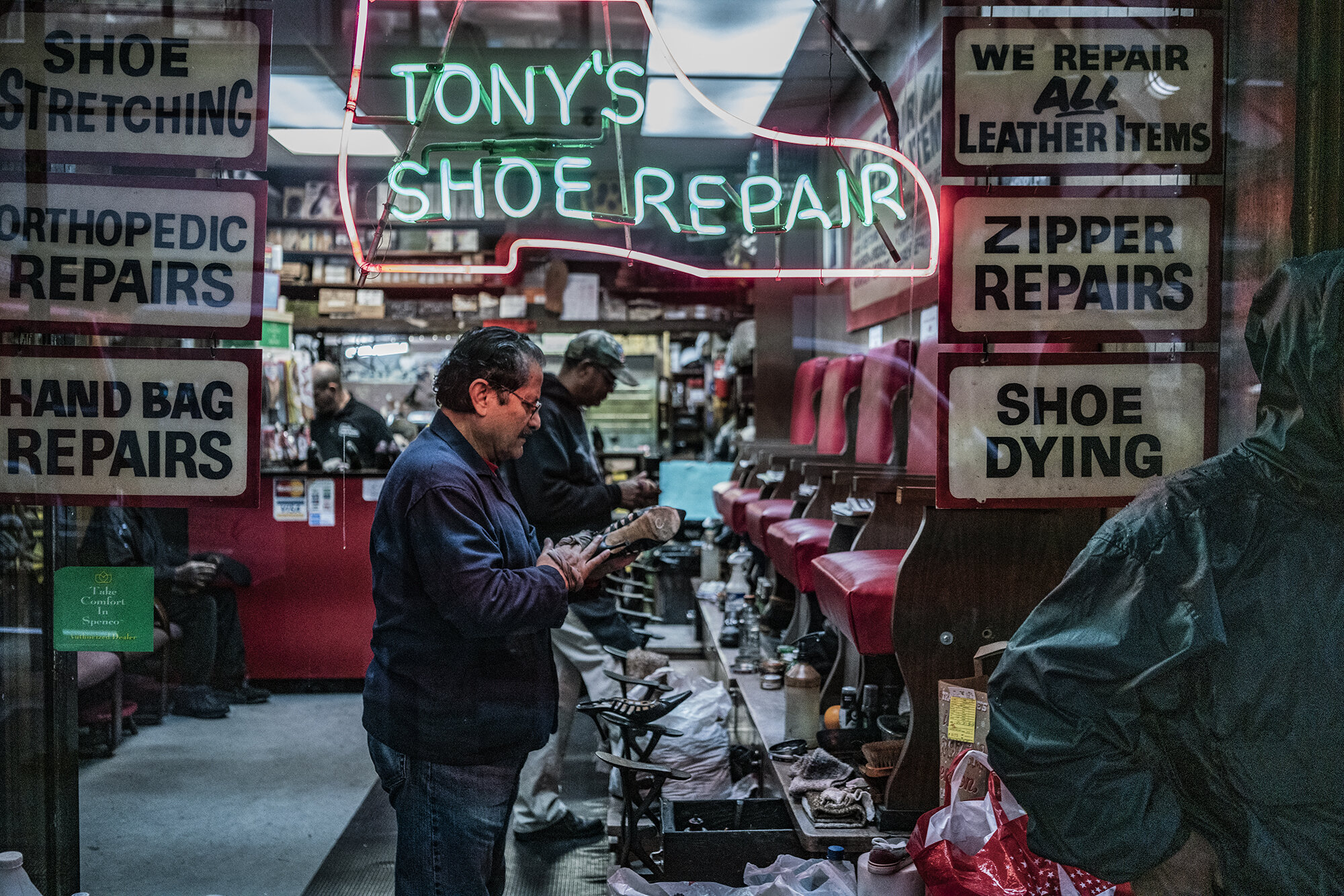 NYC_Street_2019_Midtown_Shoe_Repair-011color.jpg