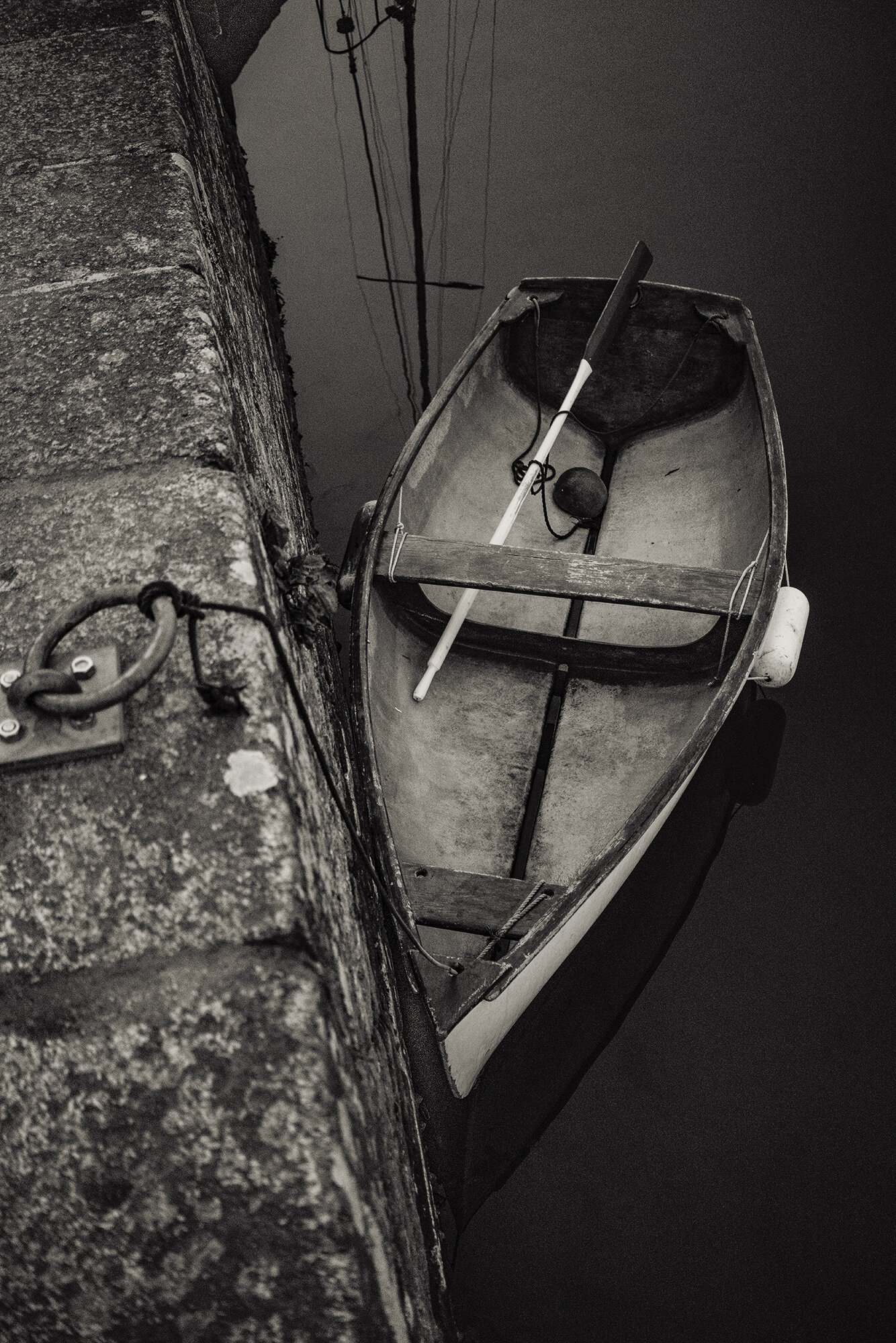 Brittany_2019_Ils_De_Groix_Row_Boat-017BW.jpg