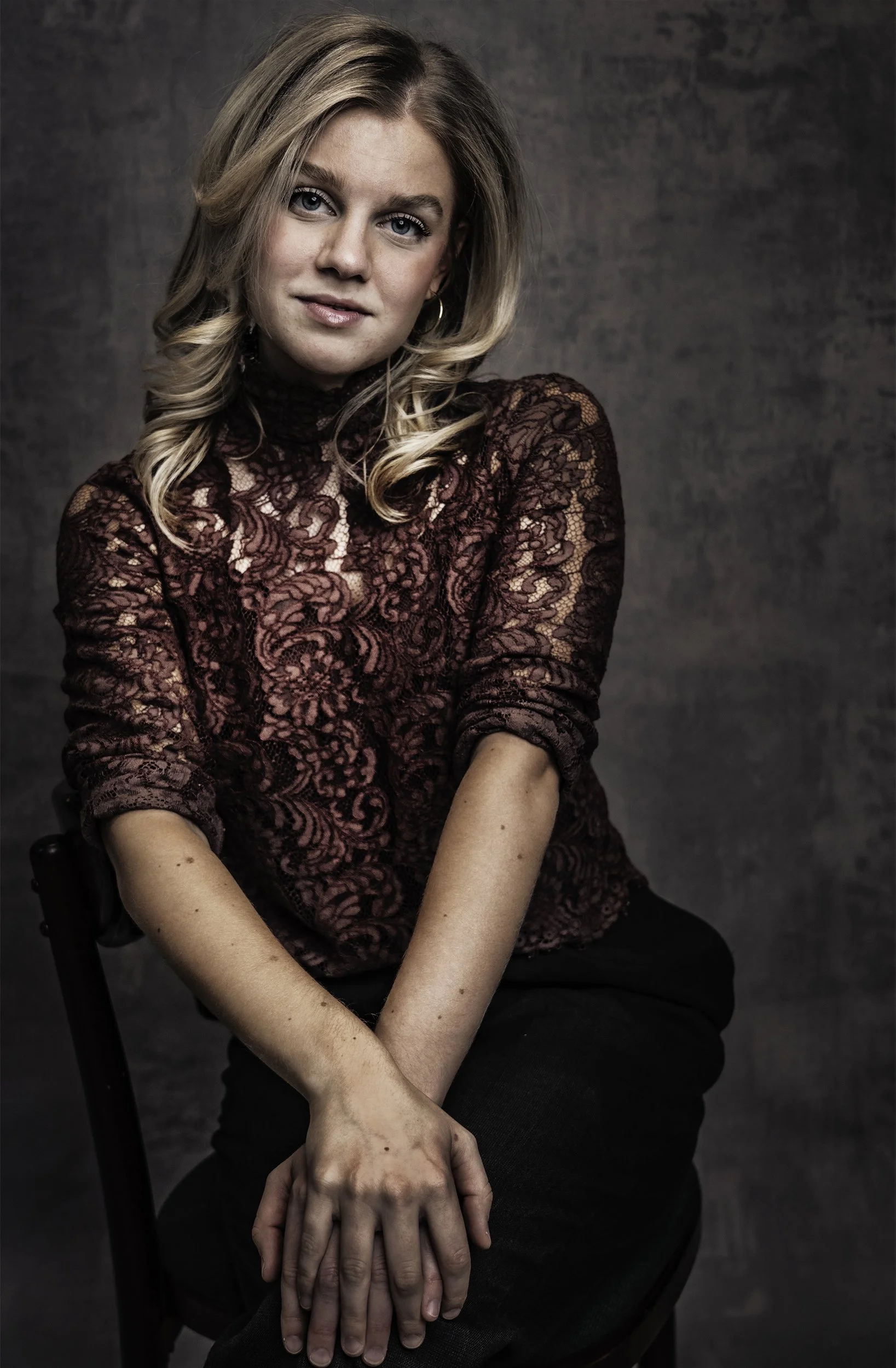 Ella_Olesen-008 copy.jpg