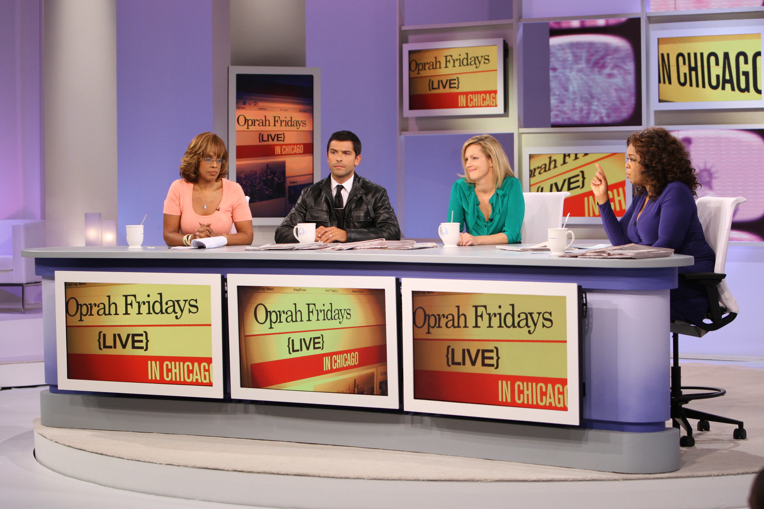 0926A08CZ - Oprah Fridays 1.jpg