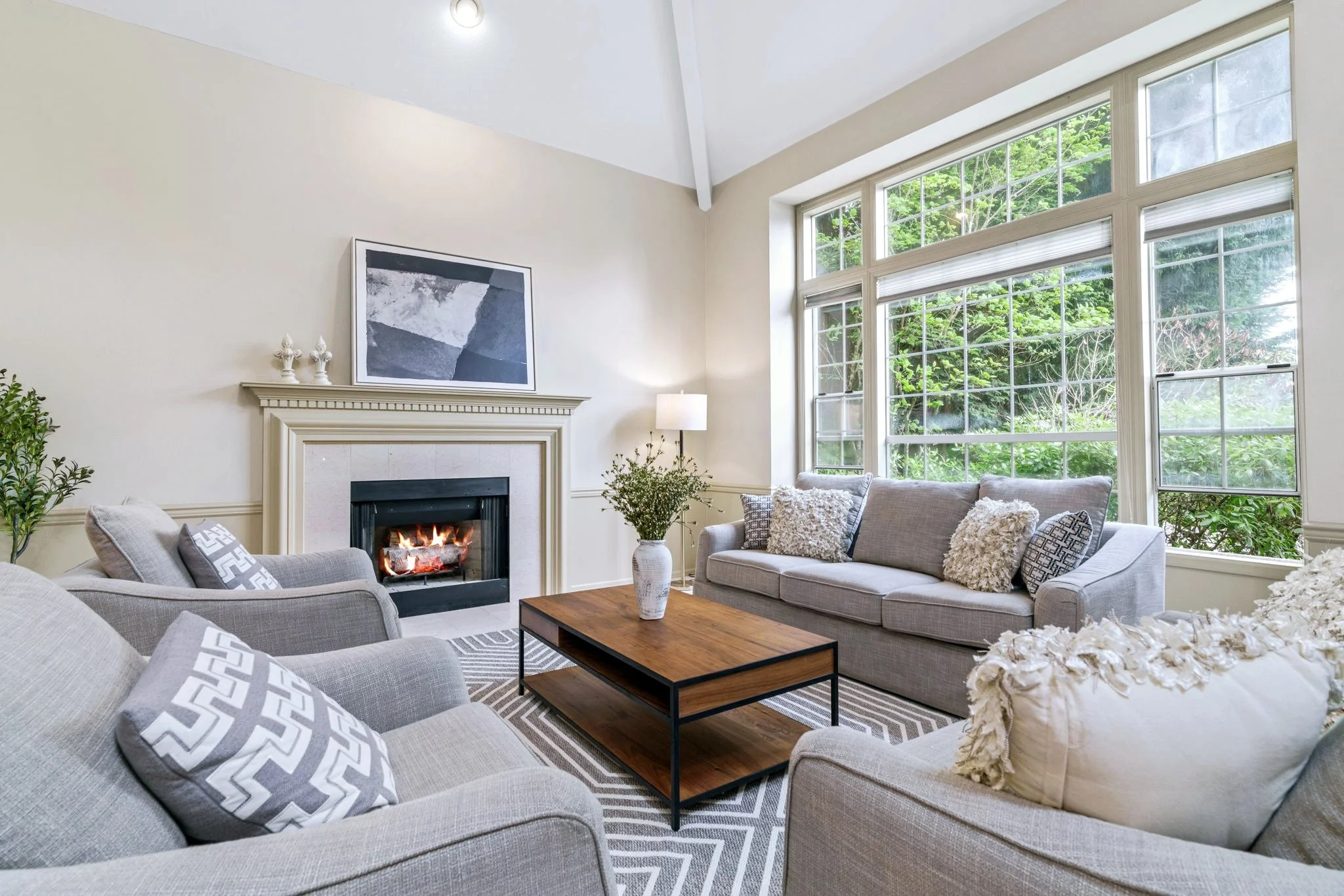 12-web-or-mls-16019-29th-dr-se.jpeg
