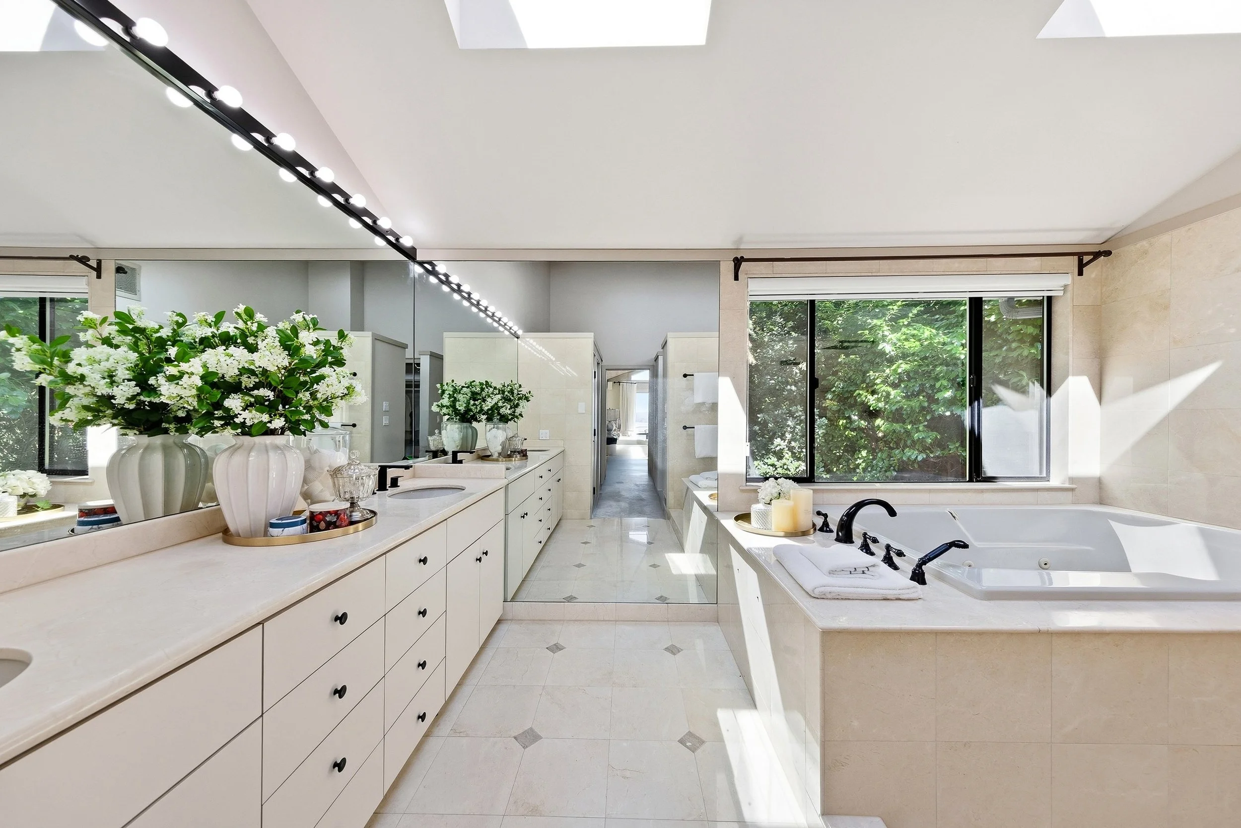 29-2_resized.jpg