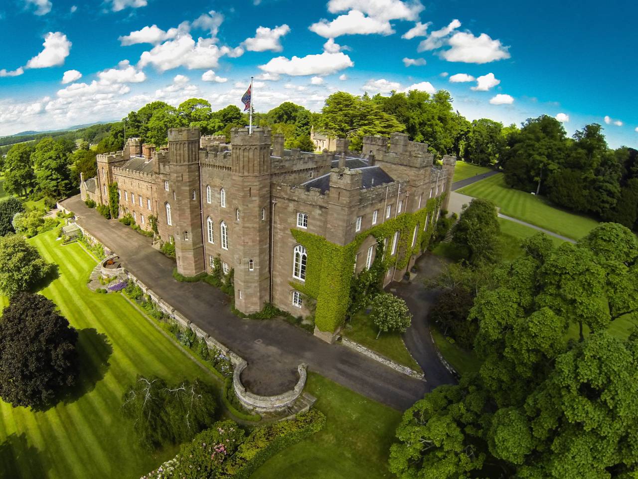 sconePalace.jpg