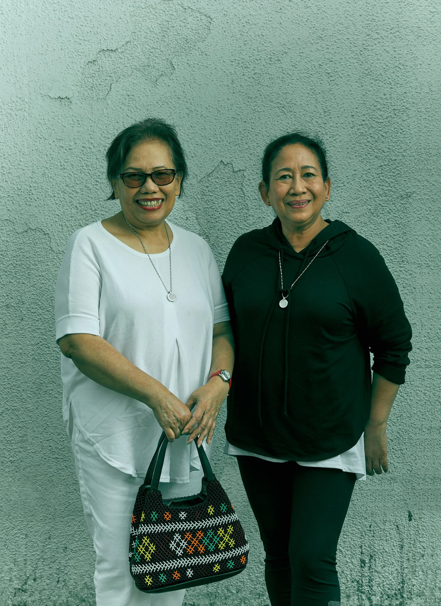 WEB_FINALS_IndonesianSeniorClub_QueensNY_ErinnaPulungan_WatySiachra_MBKoeth__G8A7713.jpg