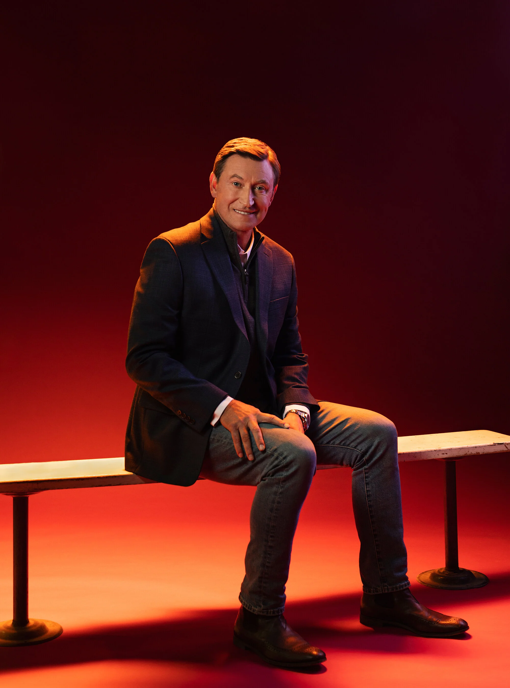 5_MaryBethKoethFinal_WayneGretzky_Masterclass_WG_201202_WG_red1_005-Edit.jpg