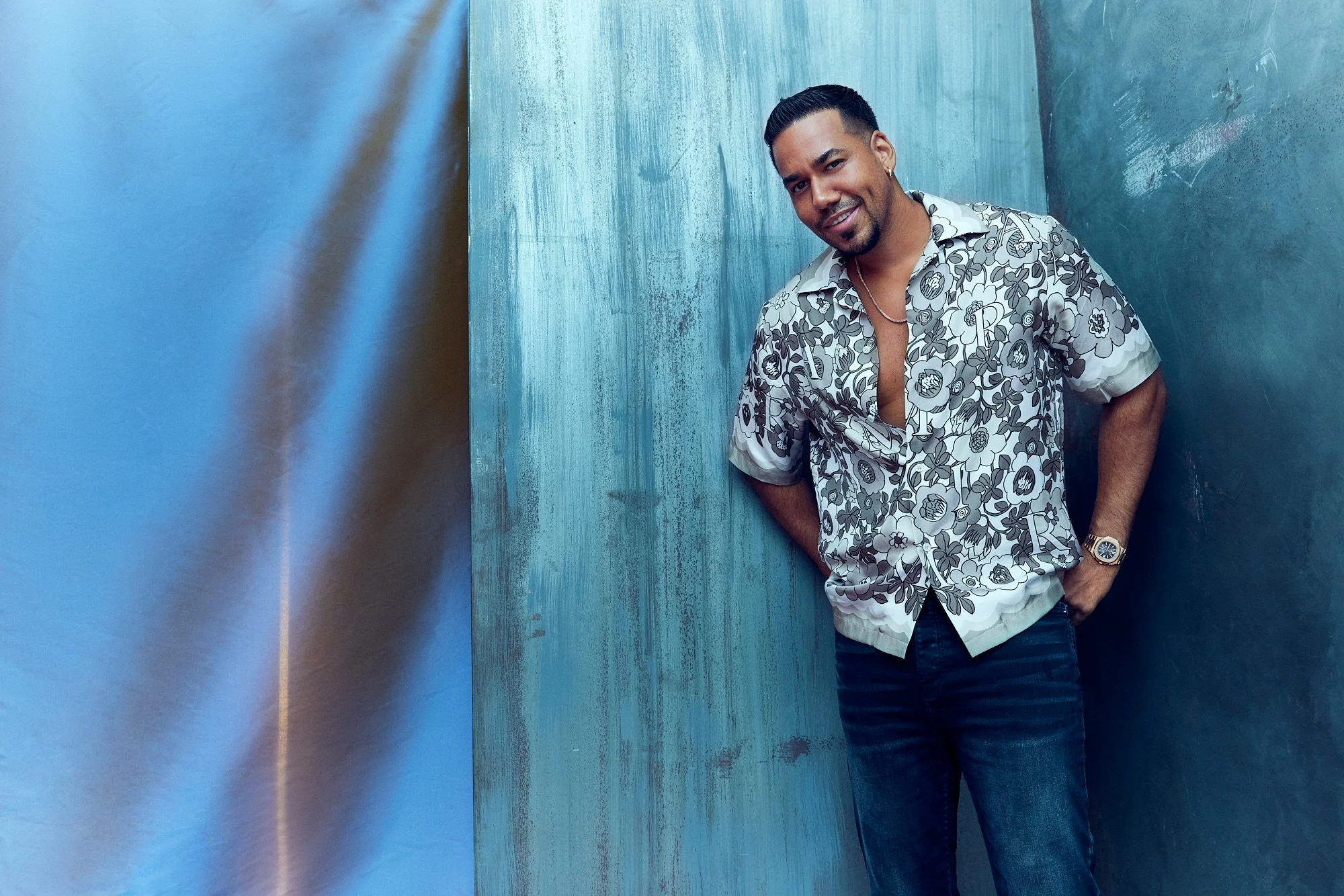 Proofs_BillboardLatinMusicWeek_MBKoeth_220926_BILLBOARD_Romeo_Santos_124.jpg