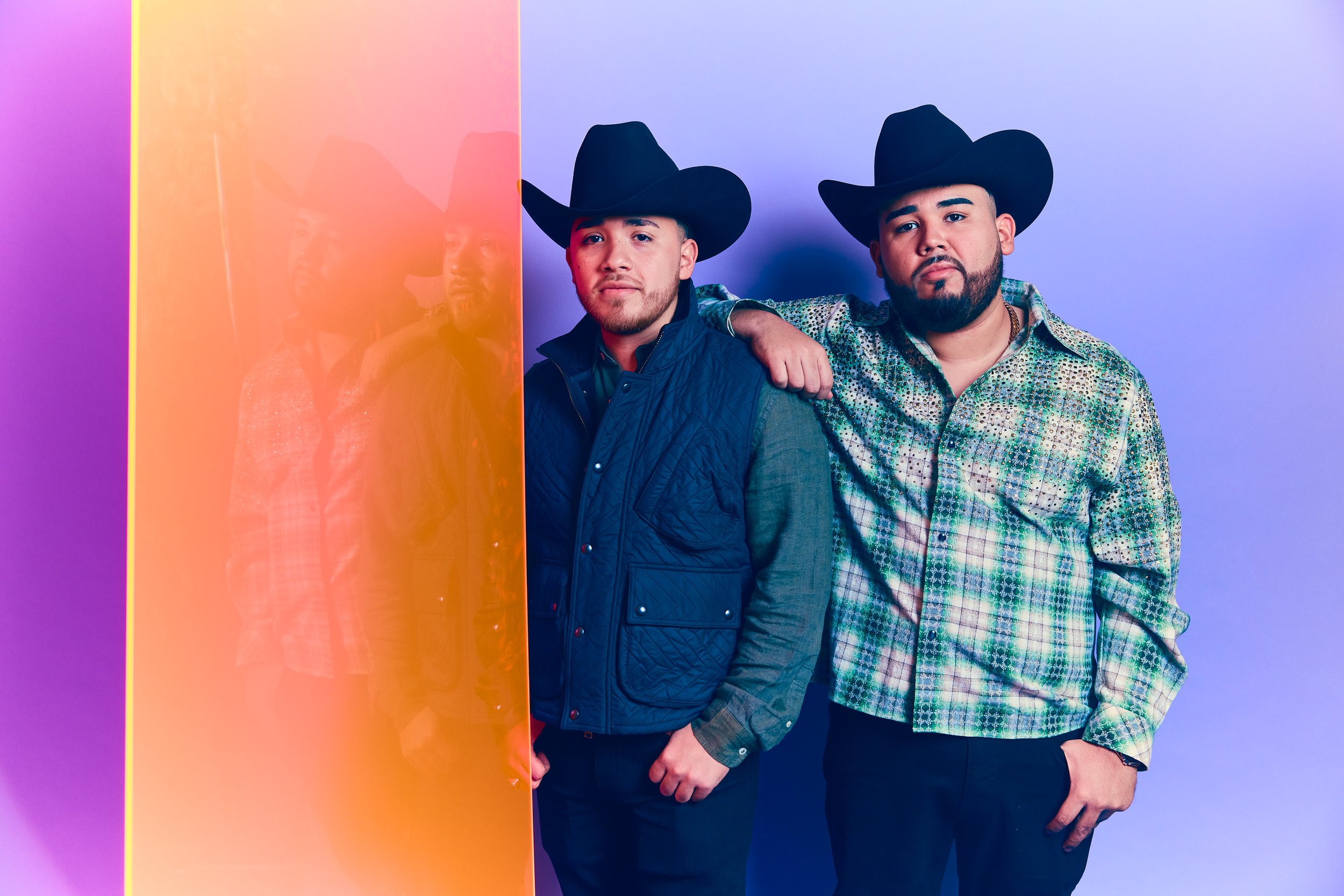 WEB_BillboardLatinMusicAwards_Finals_261019_BILLBOARD_Day02_shot04_HERMANOS_ESPINOZA_0249.jpg