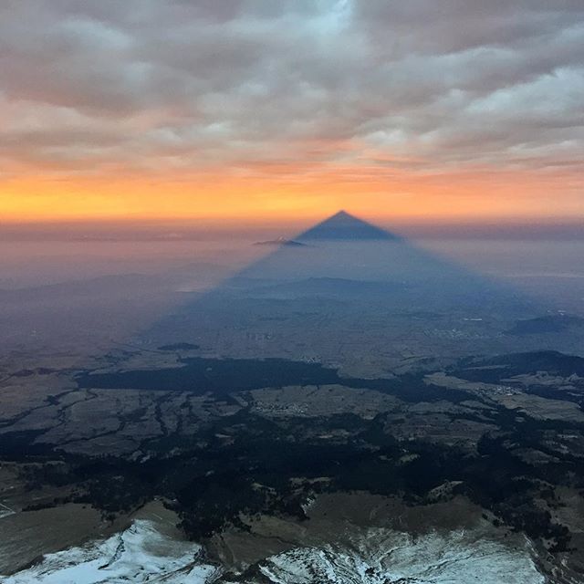 ❤️ 🌏 cherish everything. 
The amazing shadow of Pico de Orizaba in Mexico.