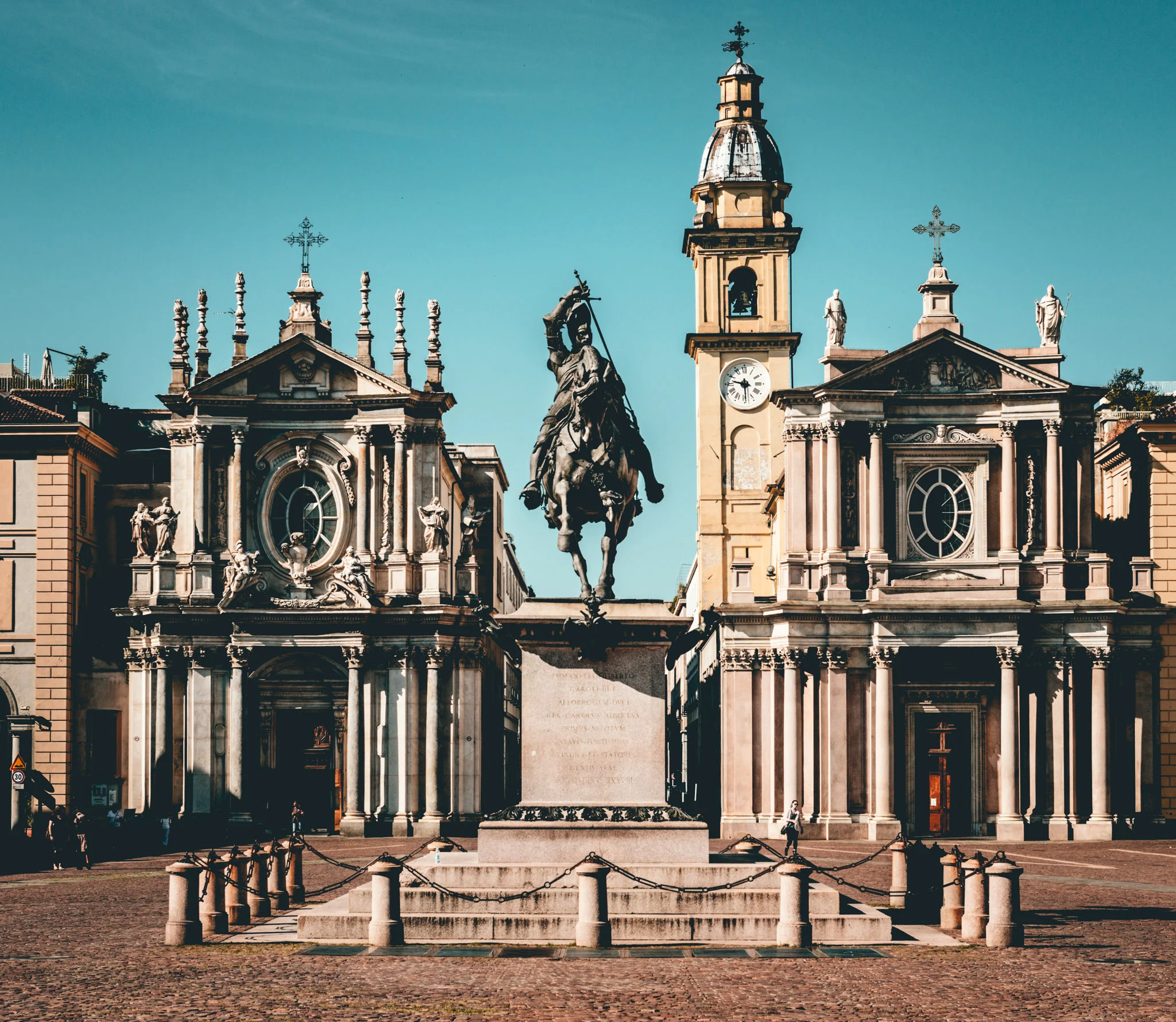 Italy : Turin : Piazza San Carlo