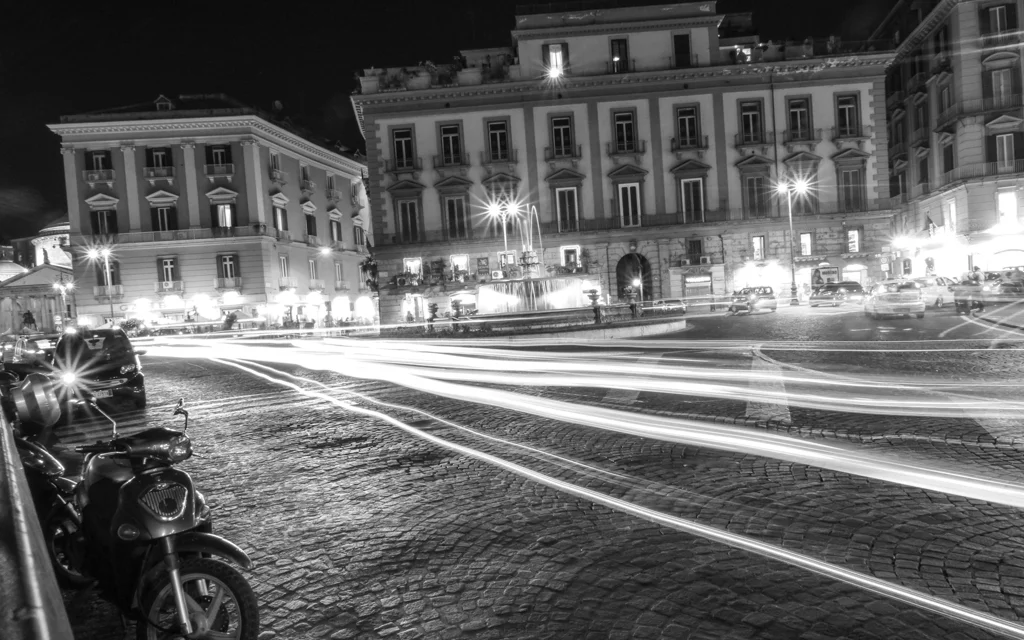 Catch Me If You Can, Naples, Italy