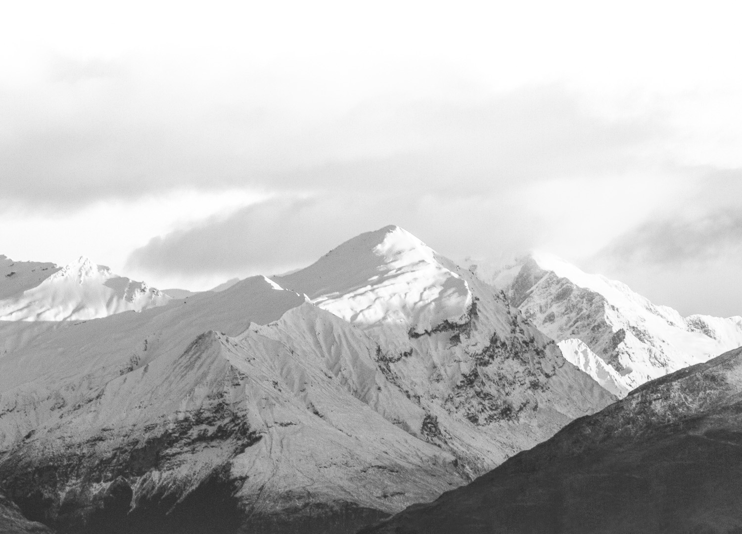 Christian-Schaffer-New-Zealand-Mountain-Winter-Snow.jpg