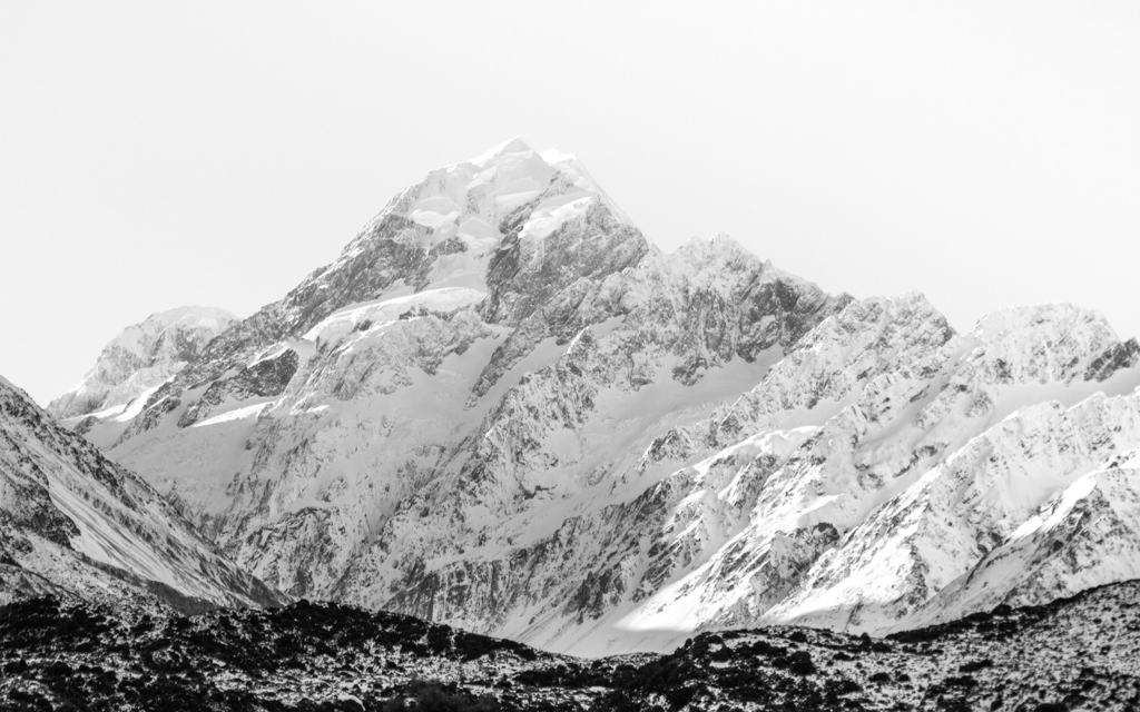 Christian-Schaffer-New-Zealand-Mount-Cook-Mountain-Winter-Snow.jpg