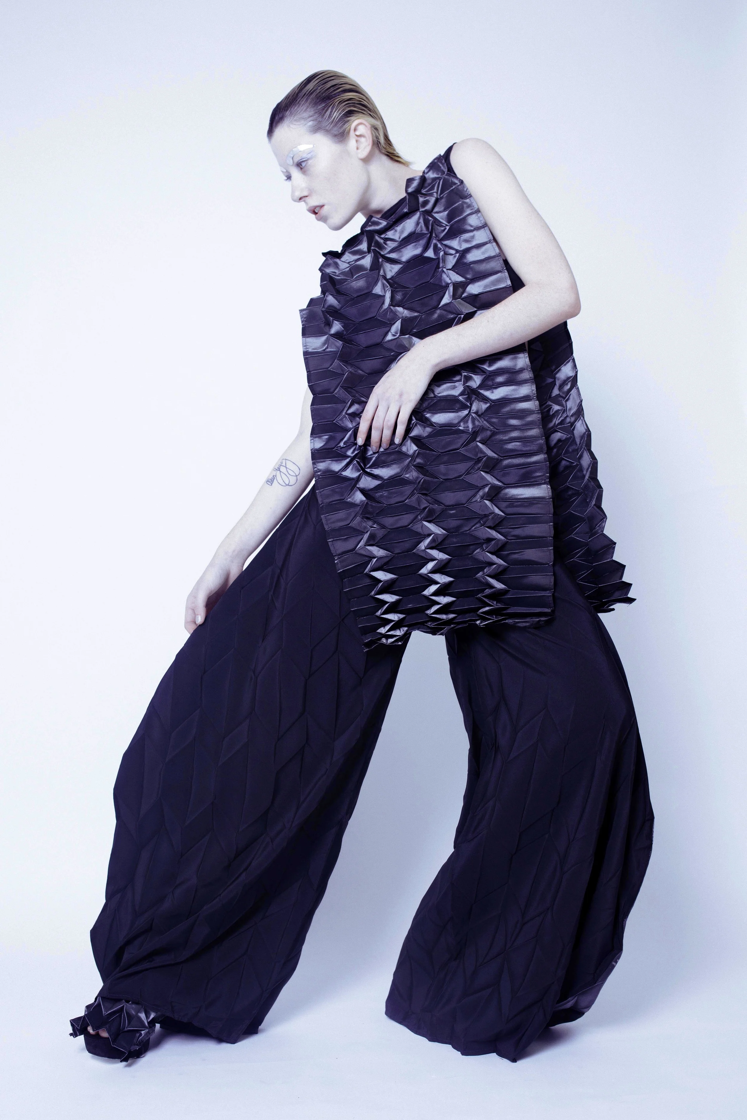 LOOK 5