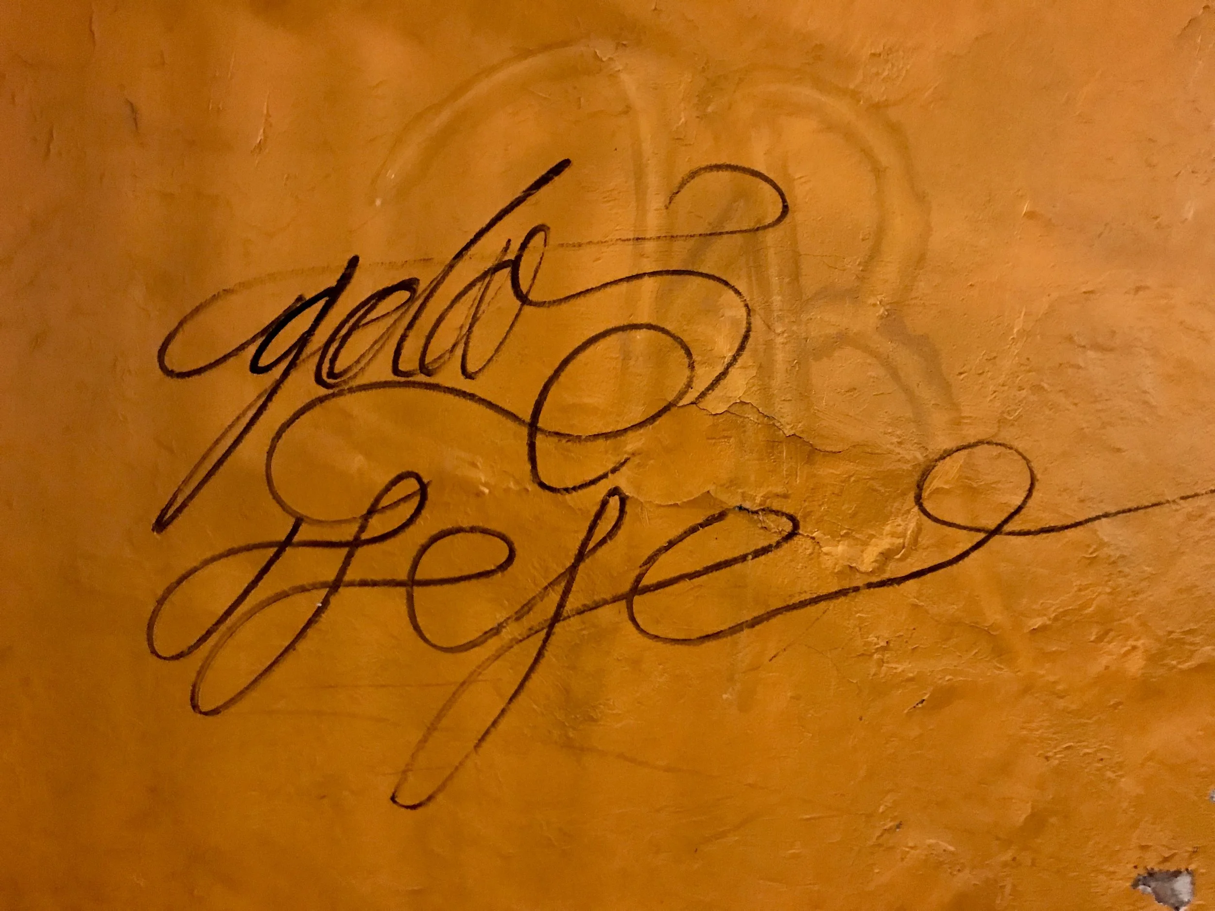 Lovely calligraphic graffiti wall (2)