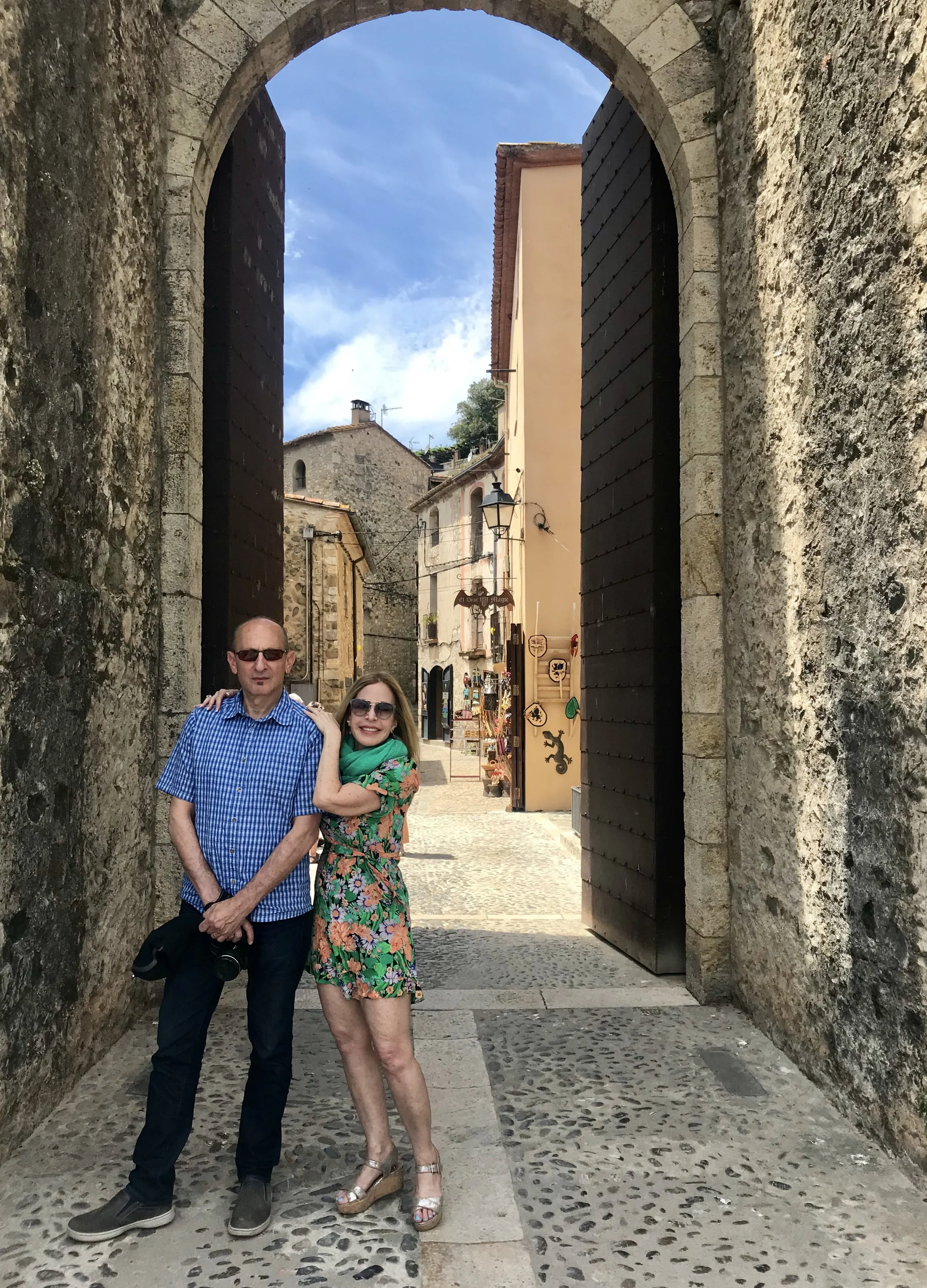 Day tripping with Brooke to Castellfollit de la Roca.