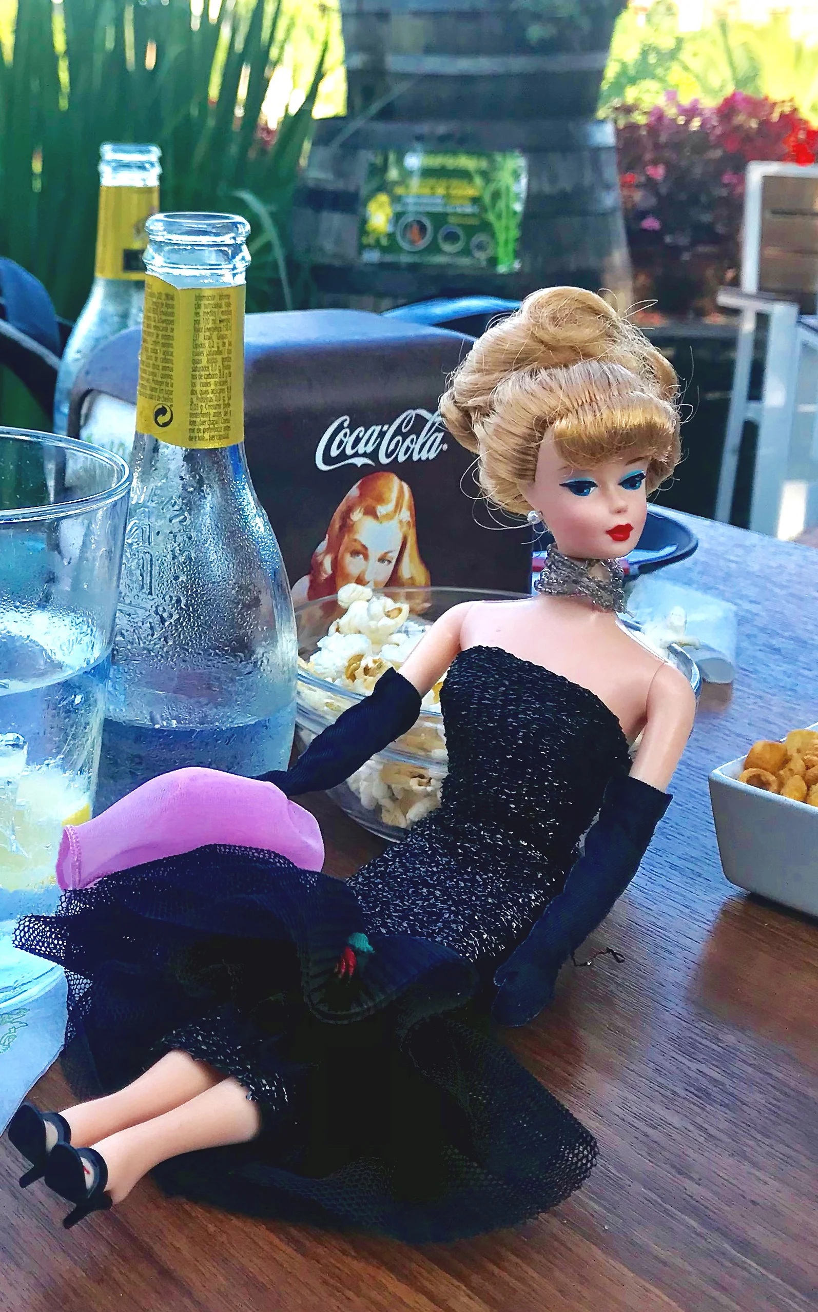 Having evening cocktails on the patio in Santiago.