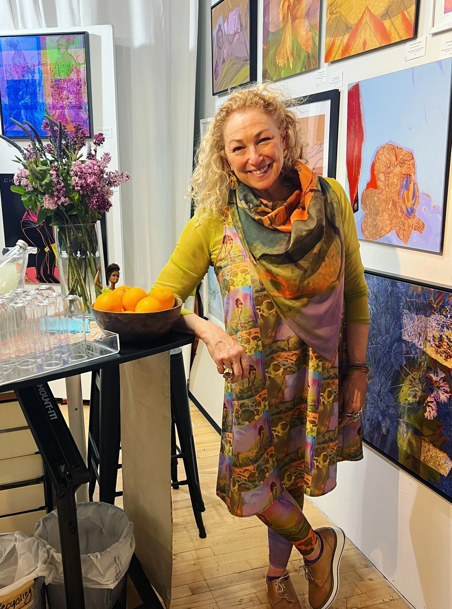 Don't miss...
ART EXPLOSION STUDIOS 
HOLIDAY ART SALE &amp; PARTY
Sunday, Dec 7, Noon-5pm
744 Alabama Street, SF (btw 19th-20th Streets). 
Visit all 3 floors of artists to experience our best Holiday Event yet! Savor drinks, snacks, decorations, art,