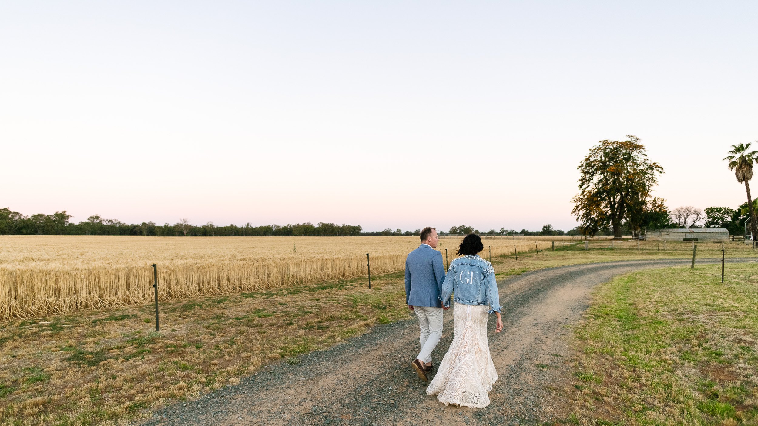 Perricoota_Packing_Shed_Wedding_G&T_Low-78.JPG