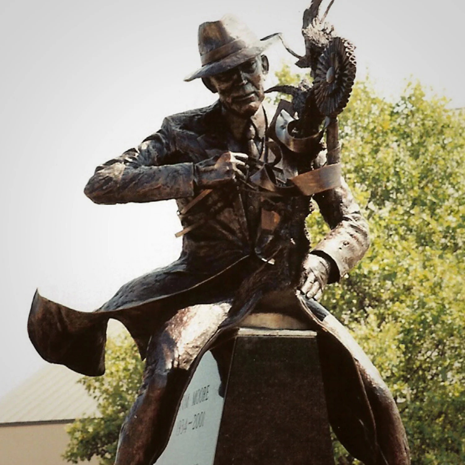 Tom Moore Memorial