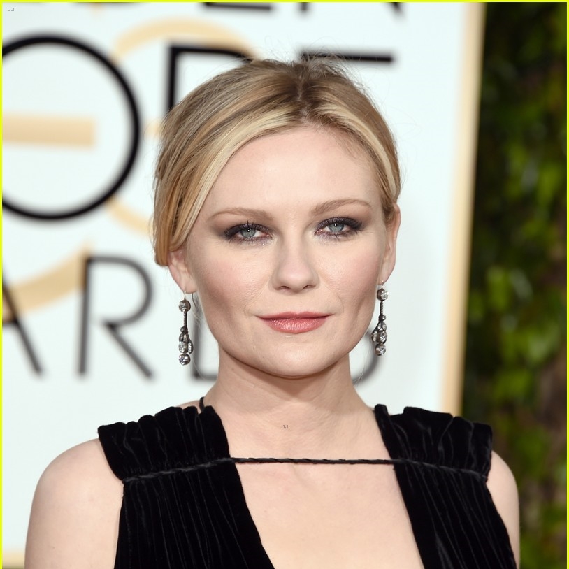 kirsten-dunst-garrett-hedlund-2016-golden-globes-01.jpg