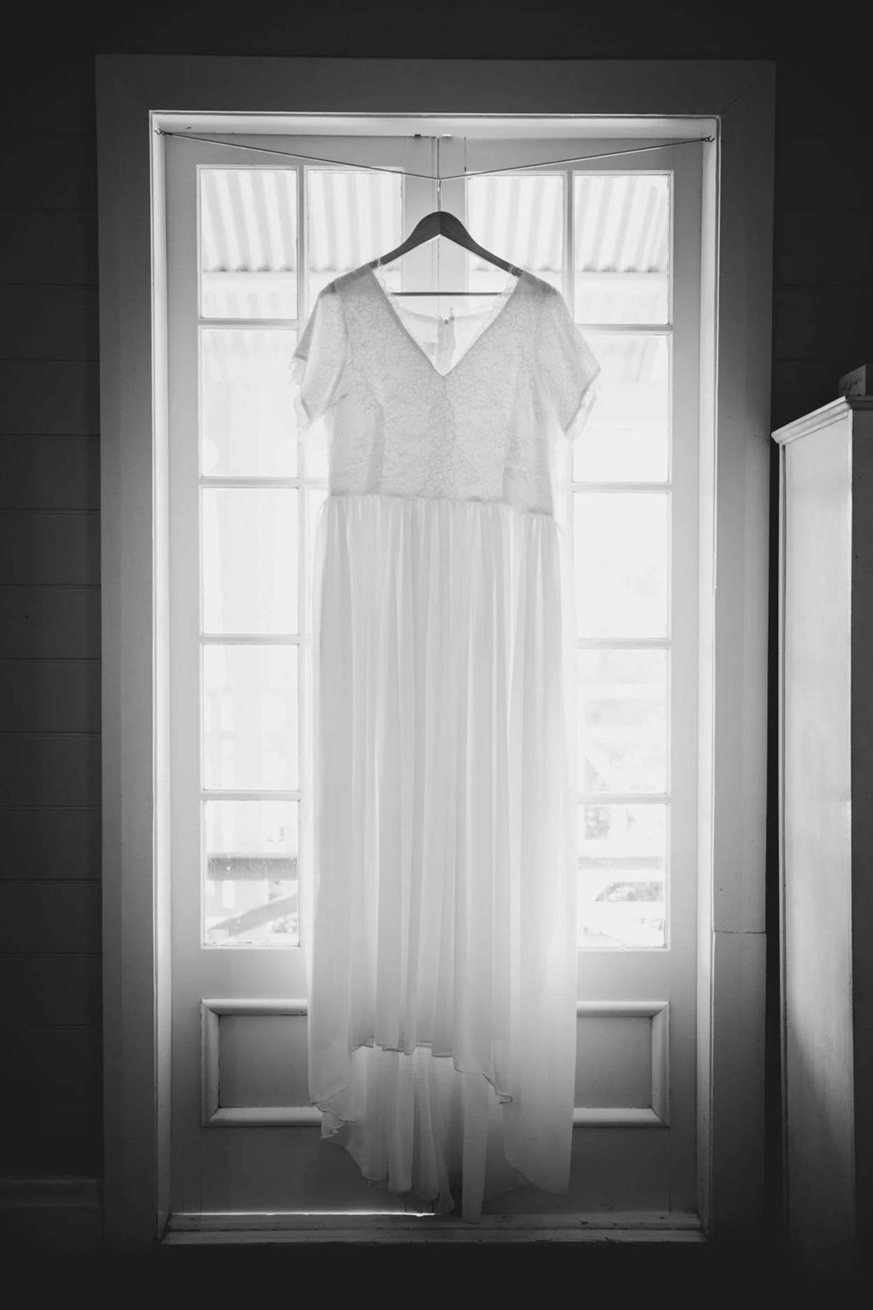 Queensland, Australian Wedding Dress - Noosa, Sunshine Coast Destination Wedding Photographer