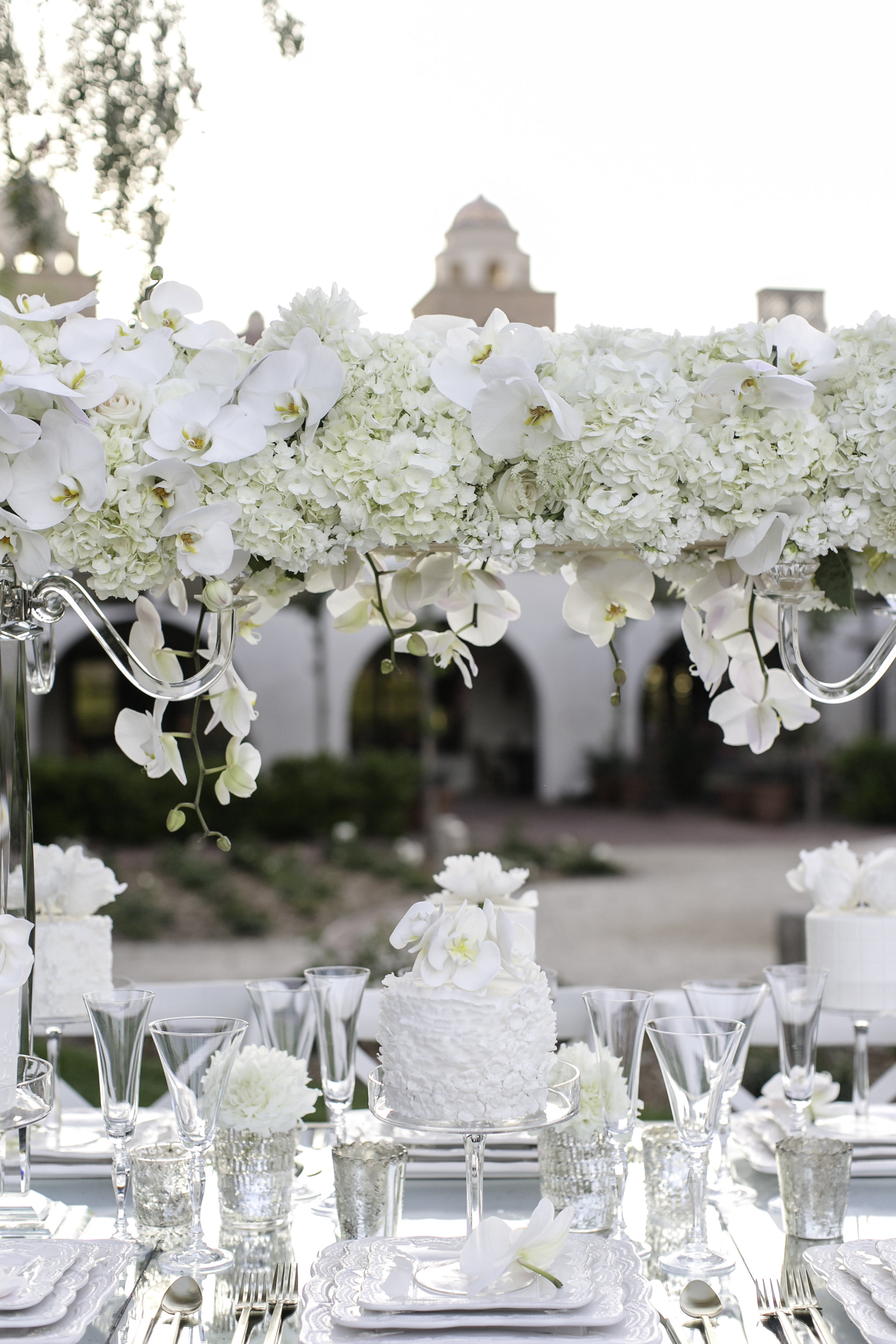 Ponte Winery | Styled by Michelle Garibay | LeahMarie Photography | Cakes By RooneyGirl BakeShop | Orange County Wedding | Temecula Wedding