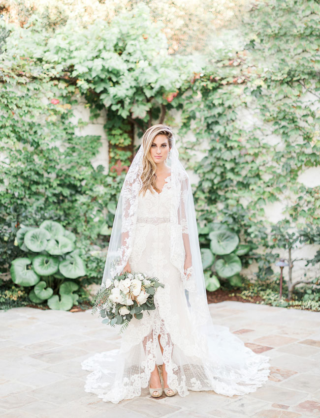 GREEN WEDDING SHOES | ROONEYGIRL BAKESHOP CAKE | A GOOD AFFAIR | BRIAN LABRADA | LITTLE HILL FLORAL DESIGN | ORANGE COUNTY WEDDING | VILLA SAN JUAN CAPISTRANO