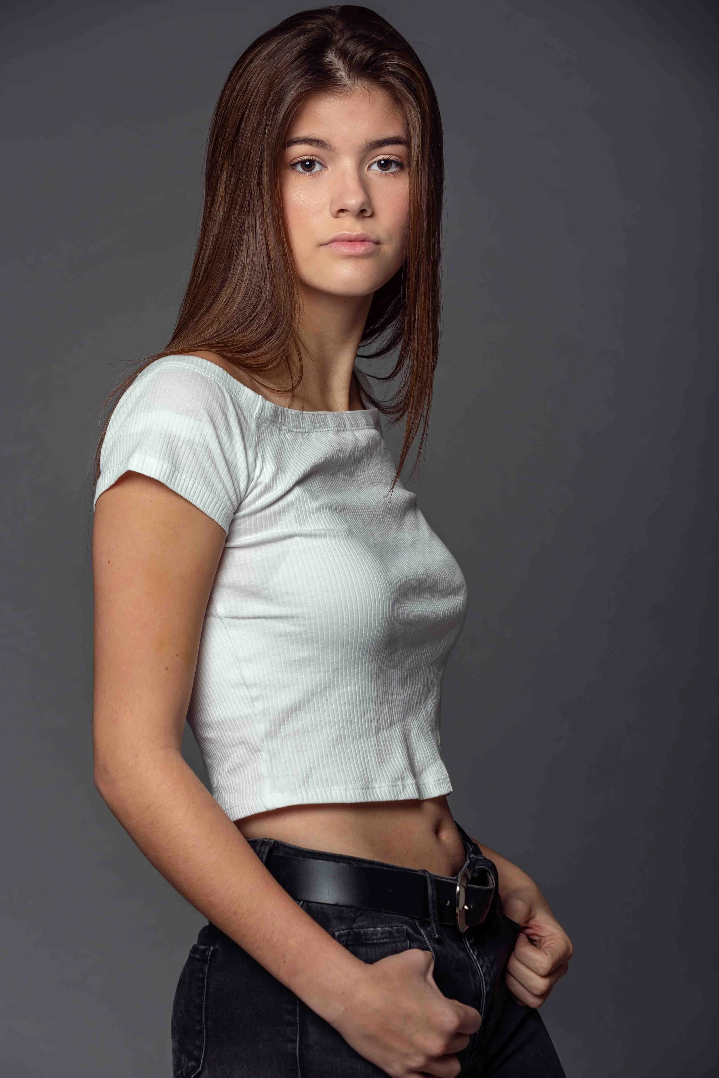 Teen Modeling Portfolios Model Photoshoot Studio360 Dubai