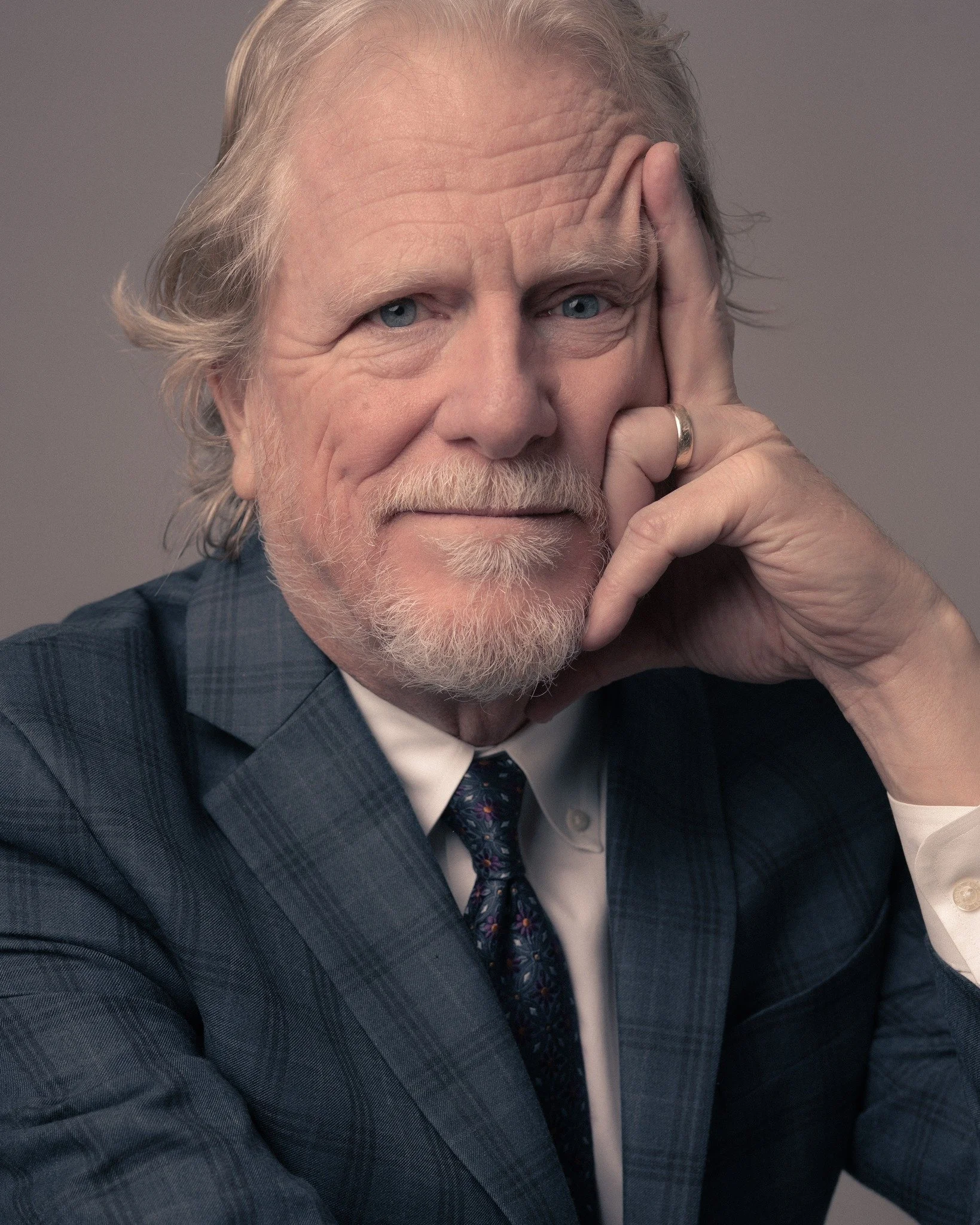 New headshots for actor Chris Murray.
Portland, December 2025

#portlandheadshots #portlandphotographer #pdxbusiness #portlandprofessionals #professionalheadshots #headshotphotographer #portlandbranding #portlandcreatives #pdxprofessional #portlandst