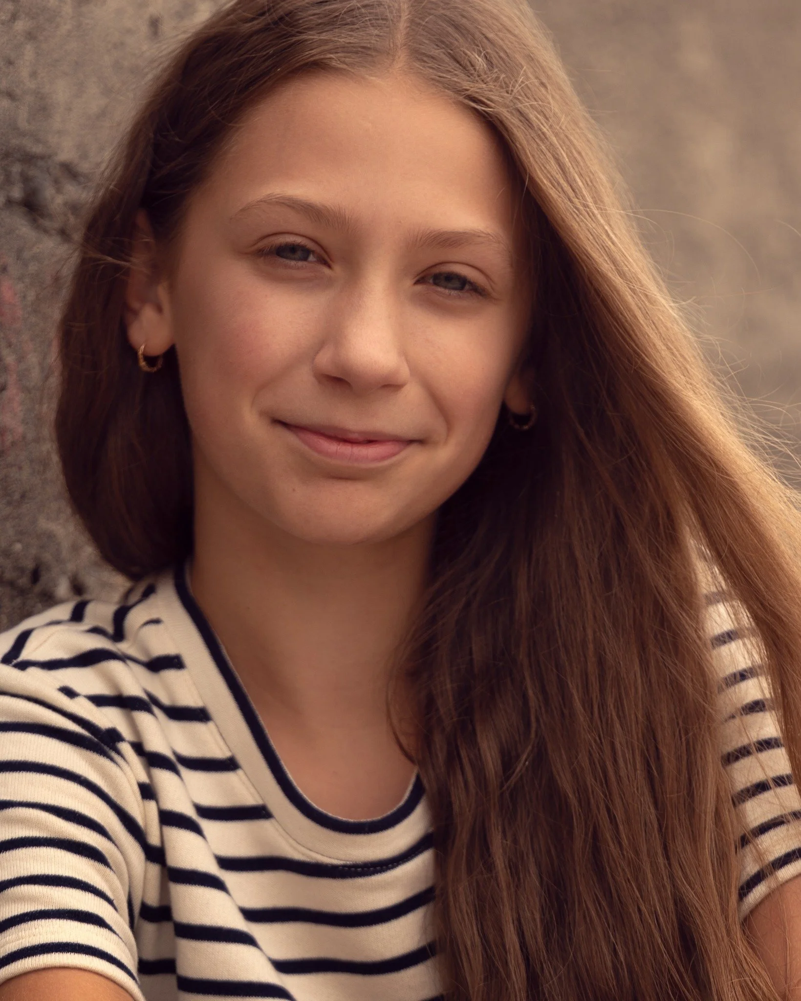 From our summer session with Miss Evelyn, Seaside, Summer 2025.

#portlandheadshots #portlandphotographer #pdxbusiness #portlandprofessionals #professionalheadshots #headshotphotographer #portlandbranding #portlandcreatives #pdxprofessional #portland
