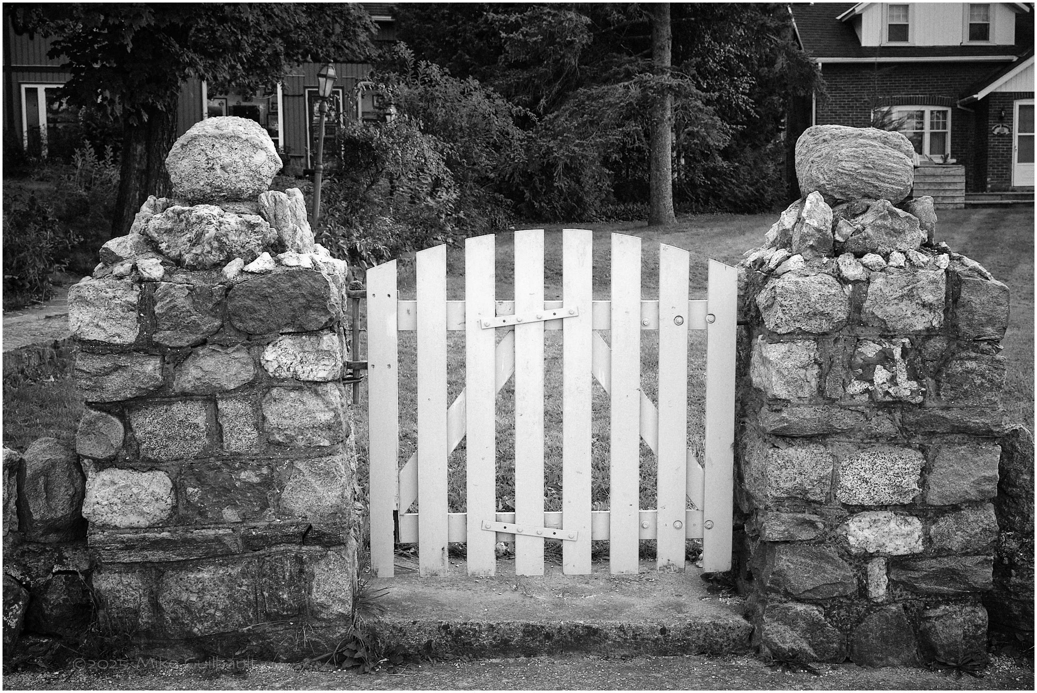 White Gate, Tobermory