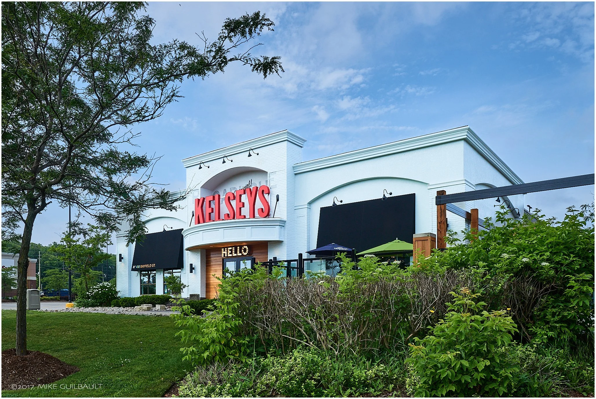 Kelsey's, Bayfield St., Barrie