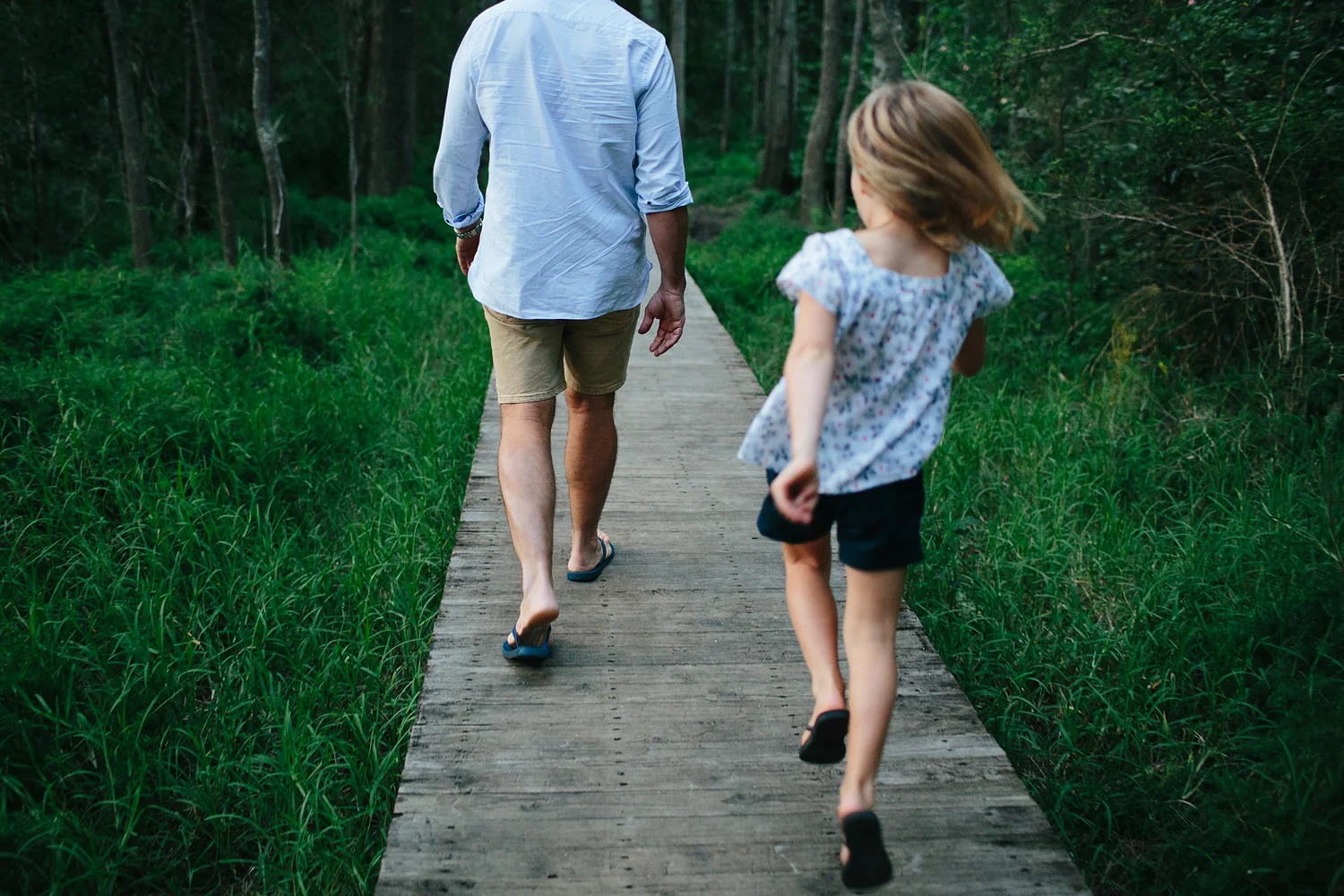 candid family childrens photographer Sydney Central Coast.jpg