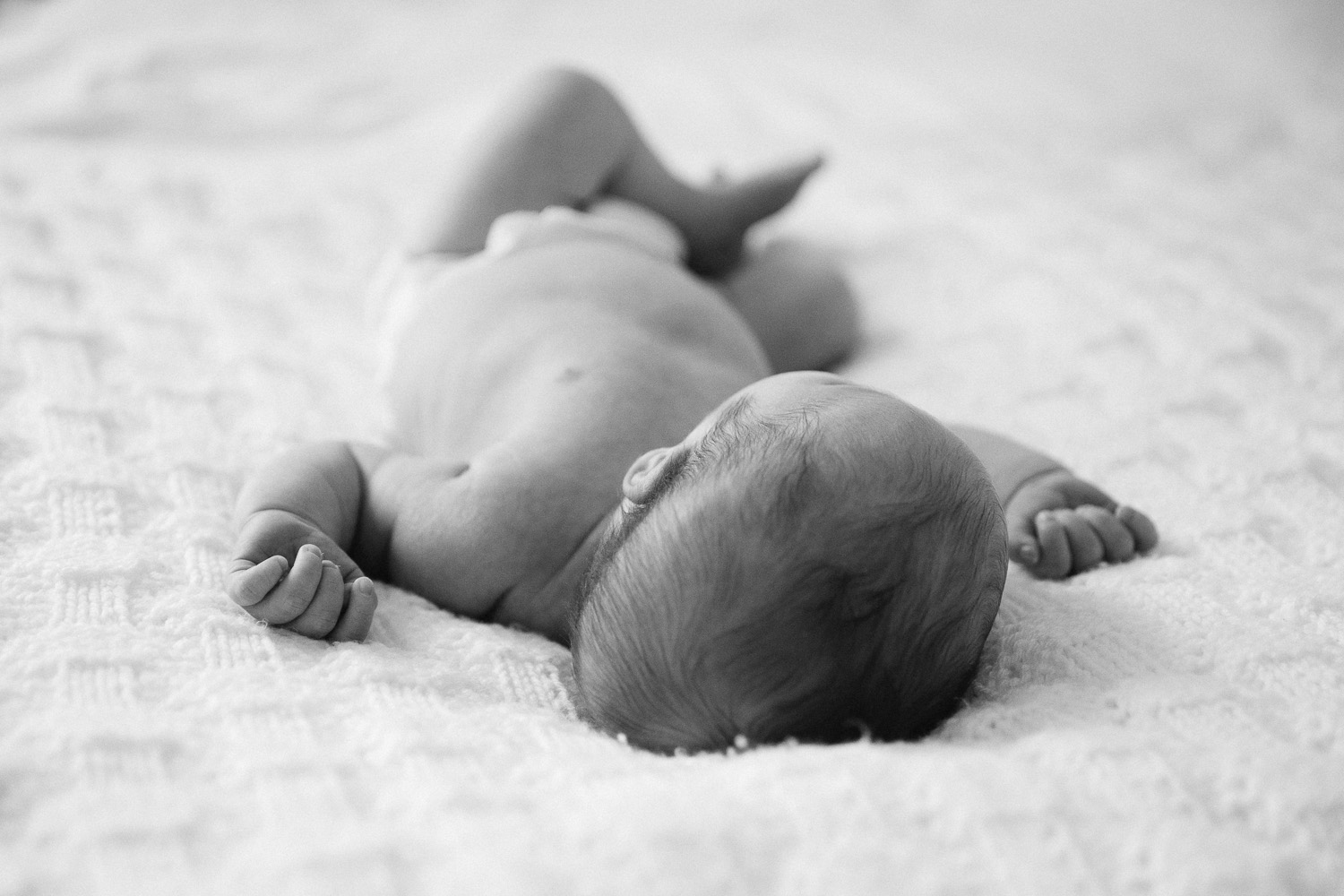 Documentary lifestyle newborn photographer-40.jpg