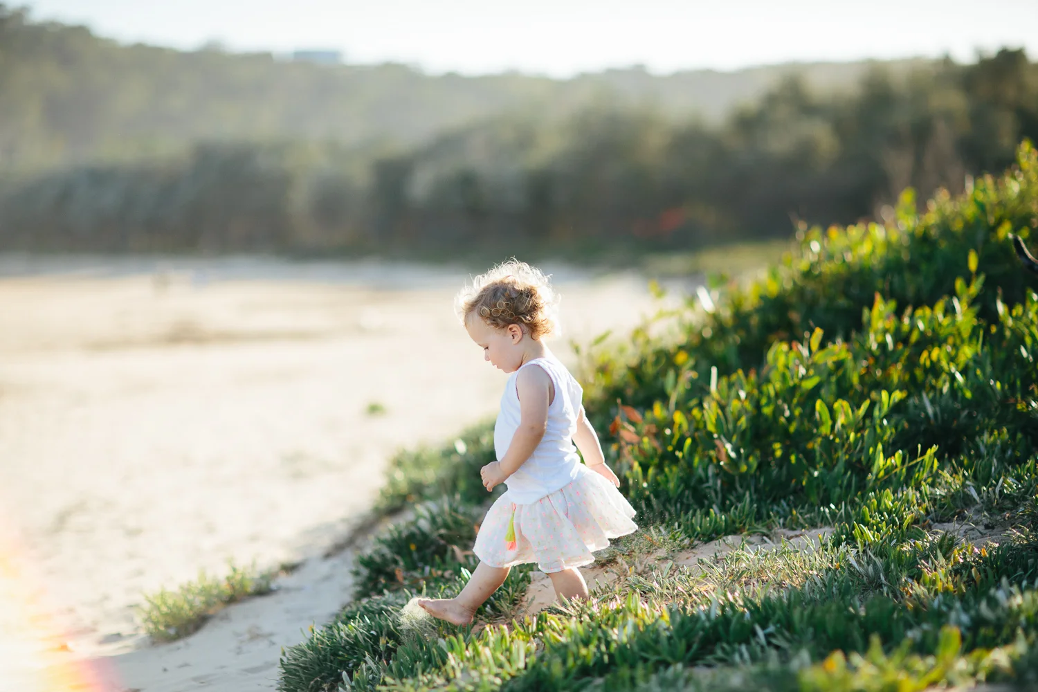 Candid family photographer Central Coast-31.jpg
