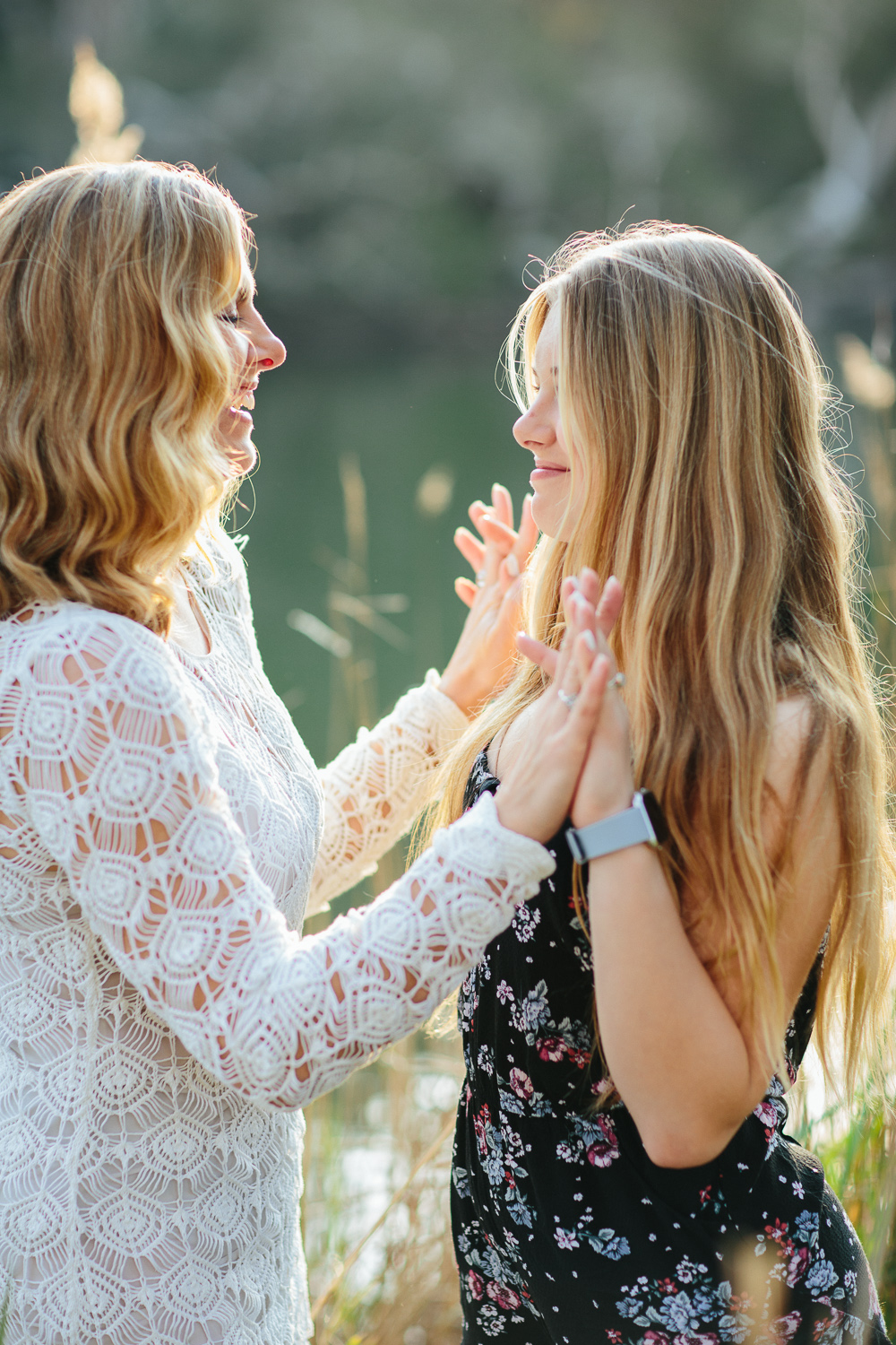 Family Photographer Central Coast Natural Relaxed Heartfelt-7.jpg